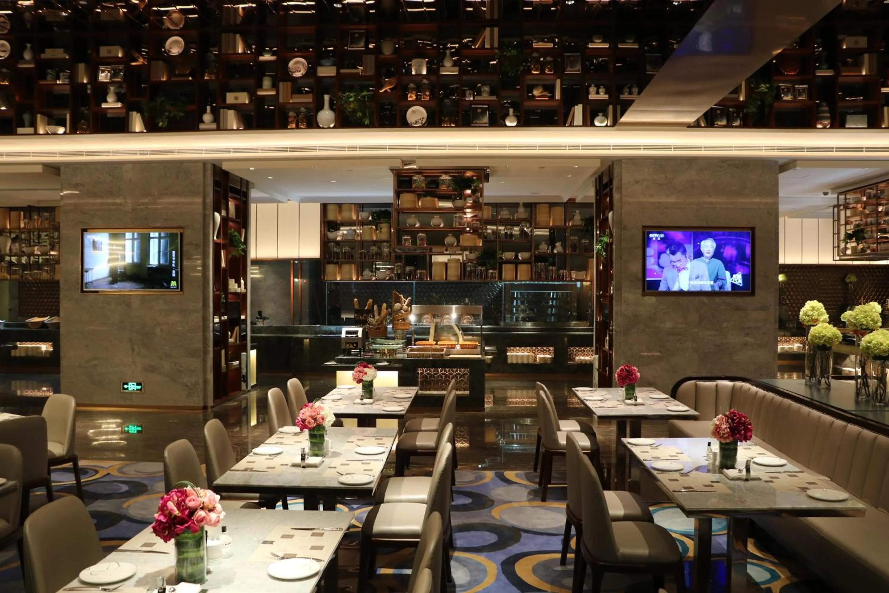 Restaurant/places to eat in Rongjiang Hotel