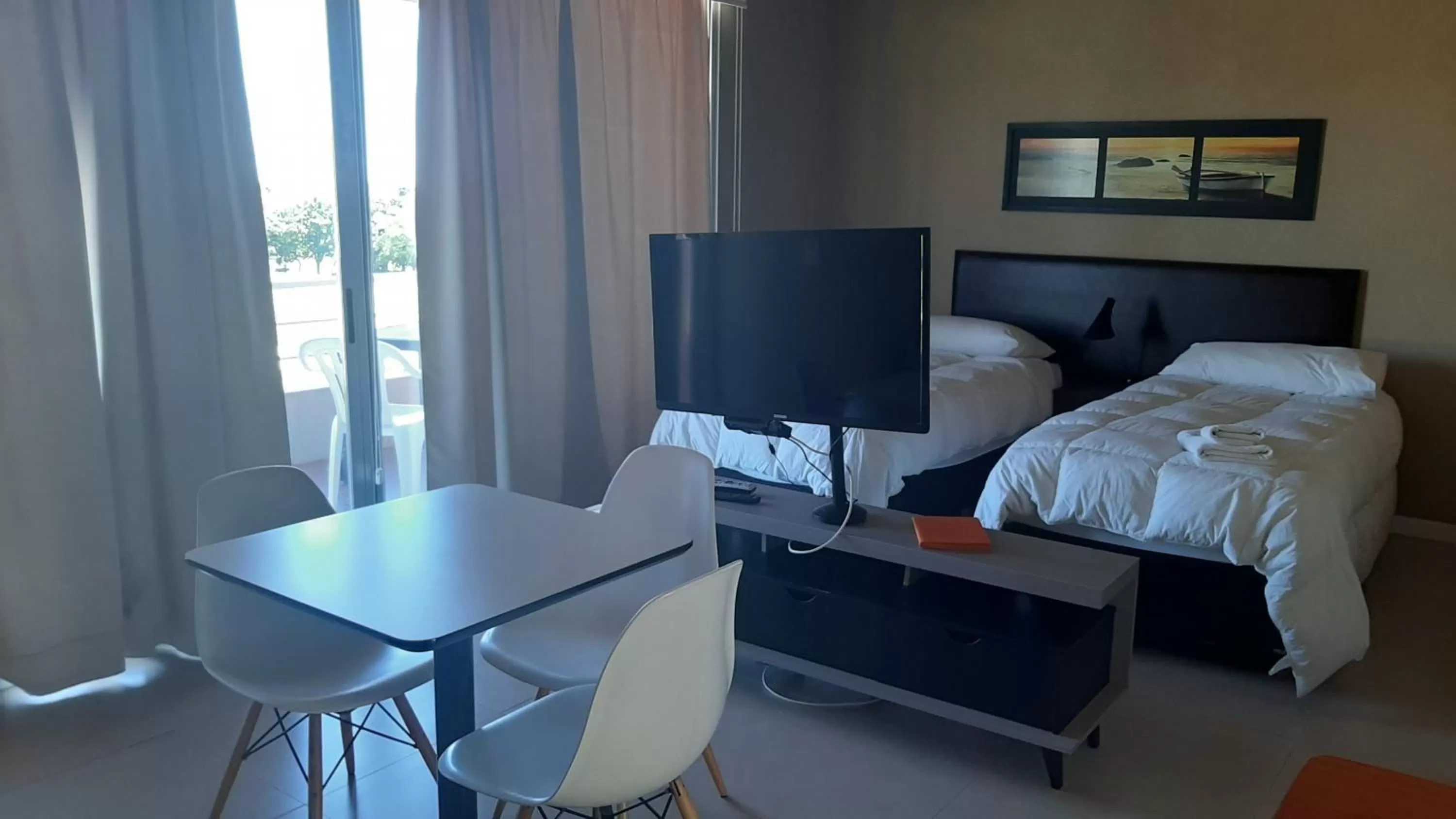 TV/Entertainment Center in Lomas del Real Aparthotel