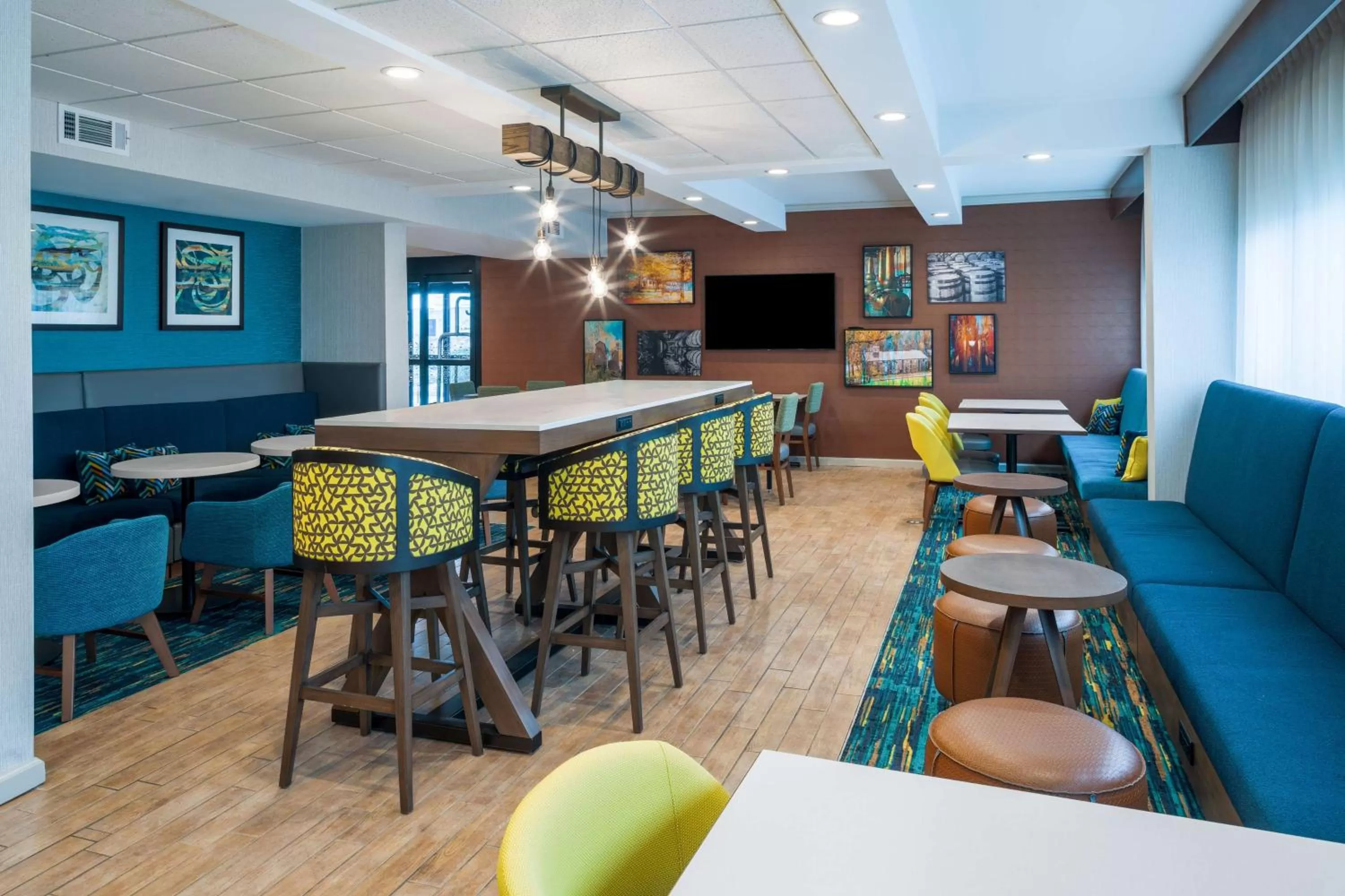 Breakfast in Hampton Inn Bardstown