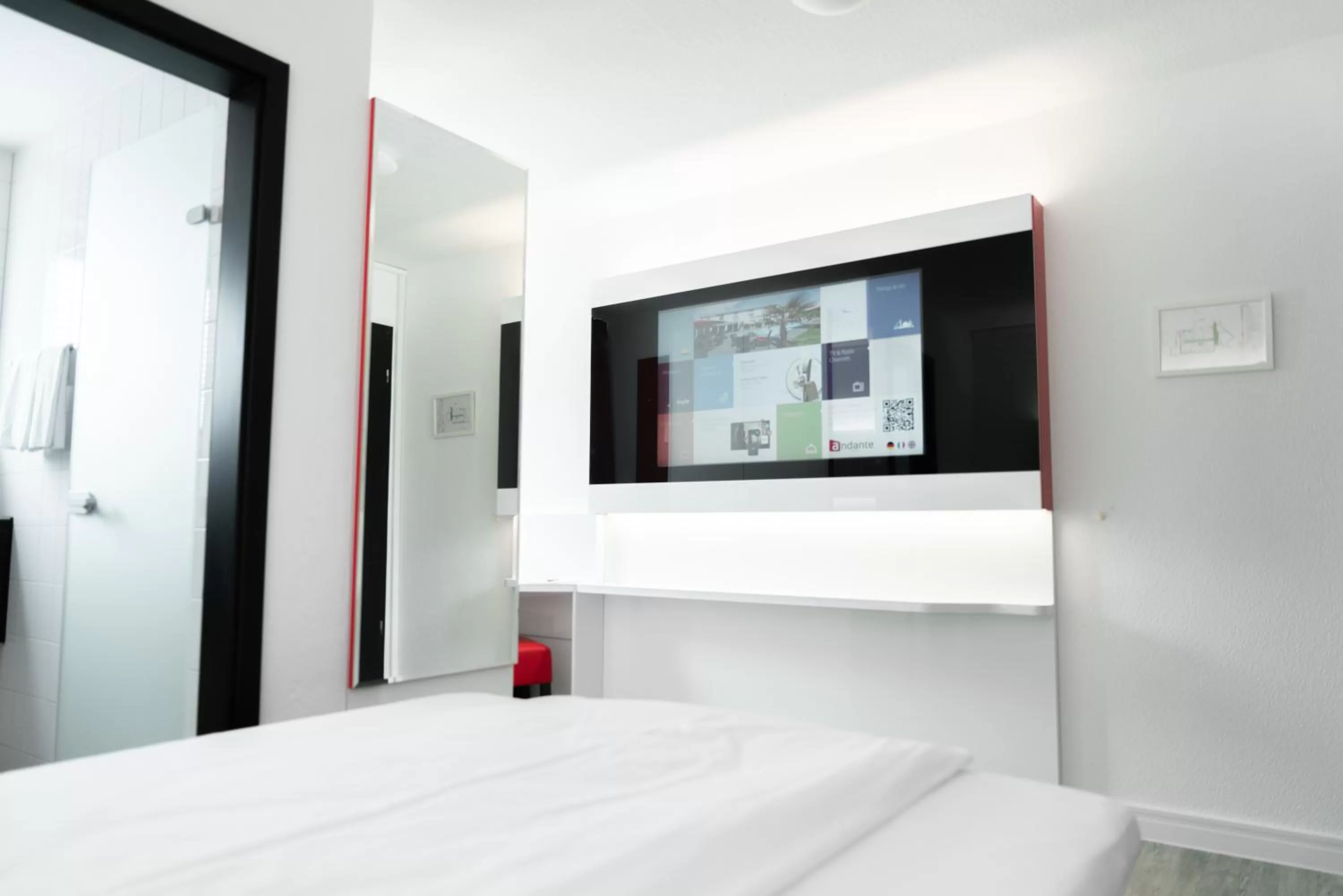 TV and multimedia, Bed in Hotel Andante Rust