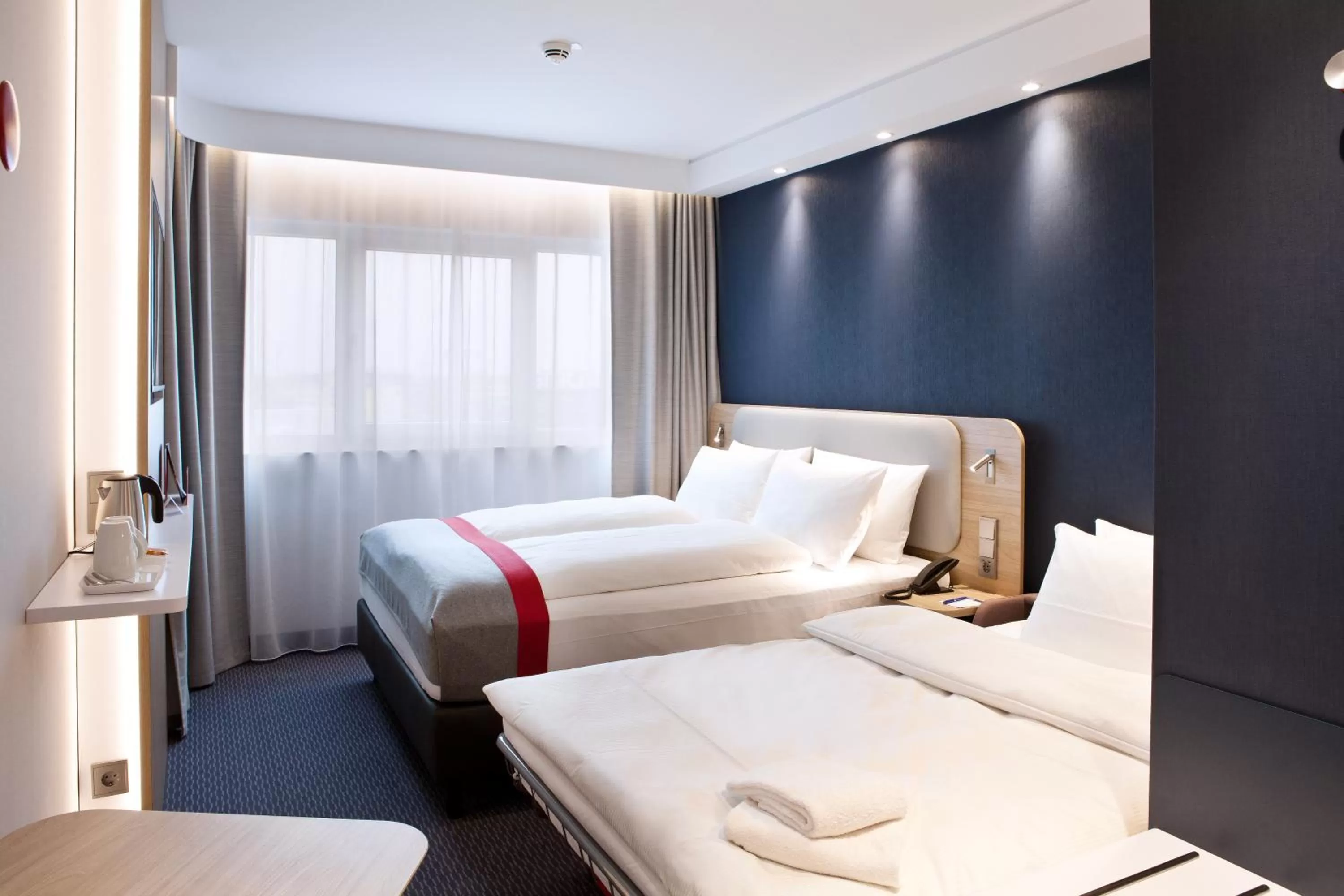 Bed in Holiday Inn Express - Offenburg by IHG