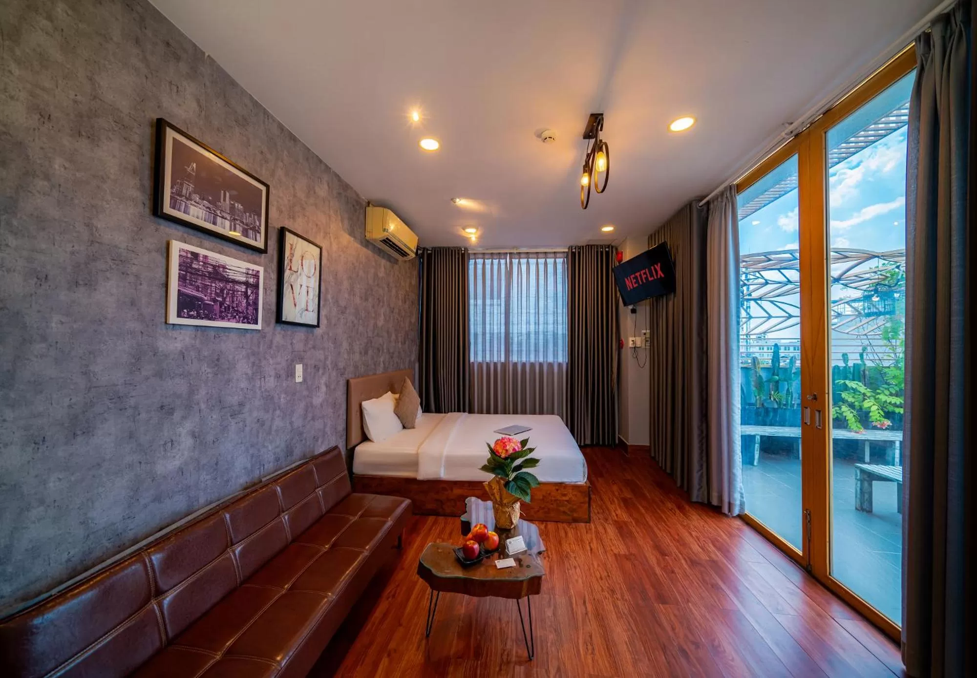 Photo of the whole room in Cactusland Boutique Hotel