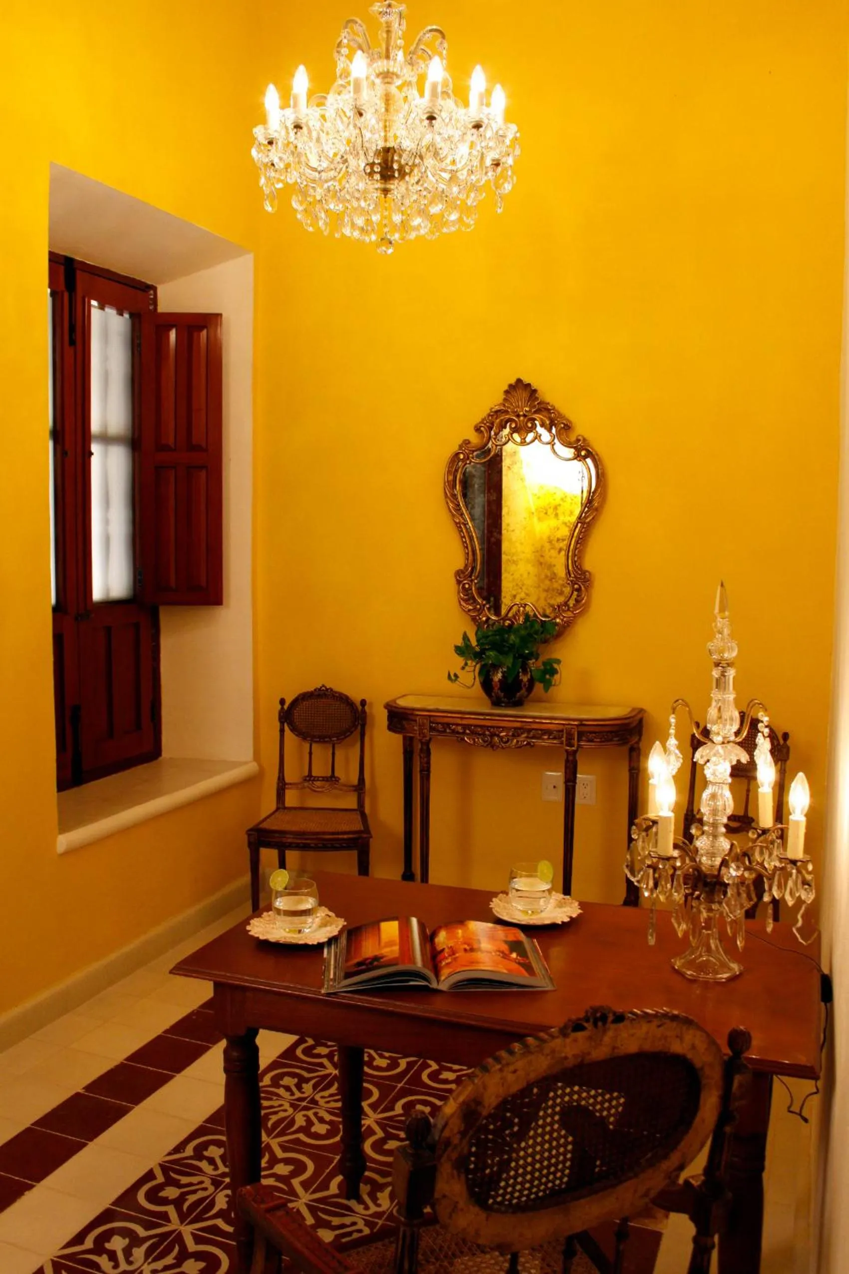 Coffee/tea facilities in Hotel Boutique Casa Don Gustavo, Campeche