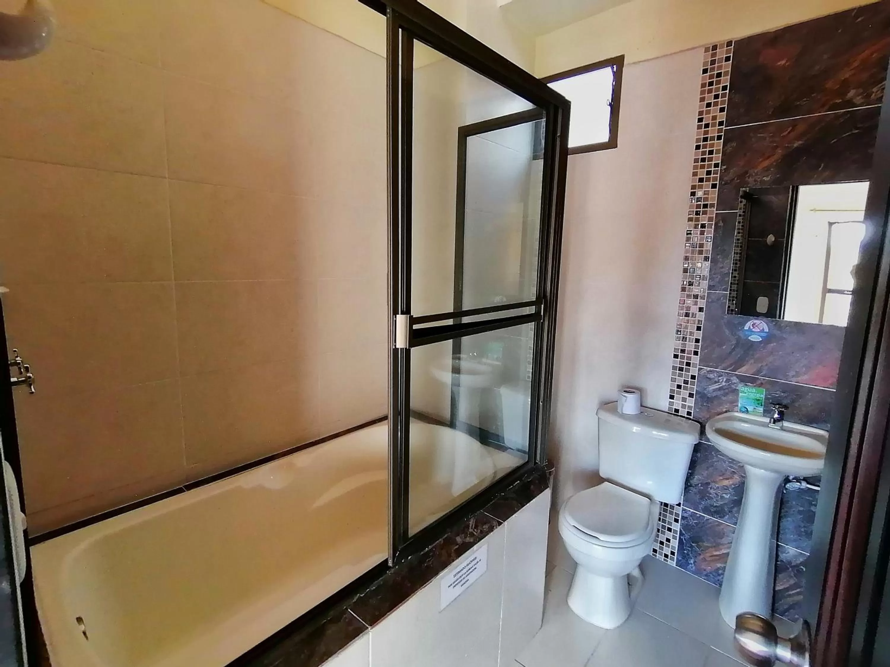 Bathroom in Hotel Portal Dorado