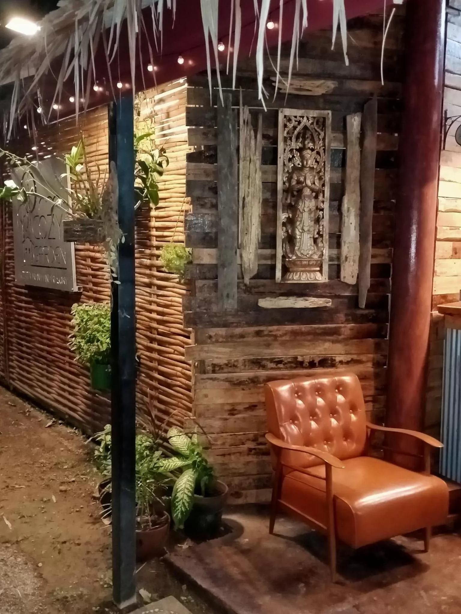 Restaurant/places to eat in Cozy Garden Resort