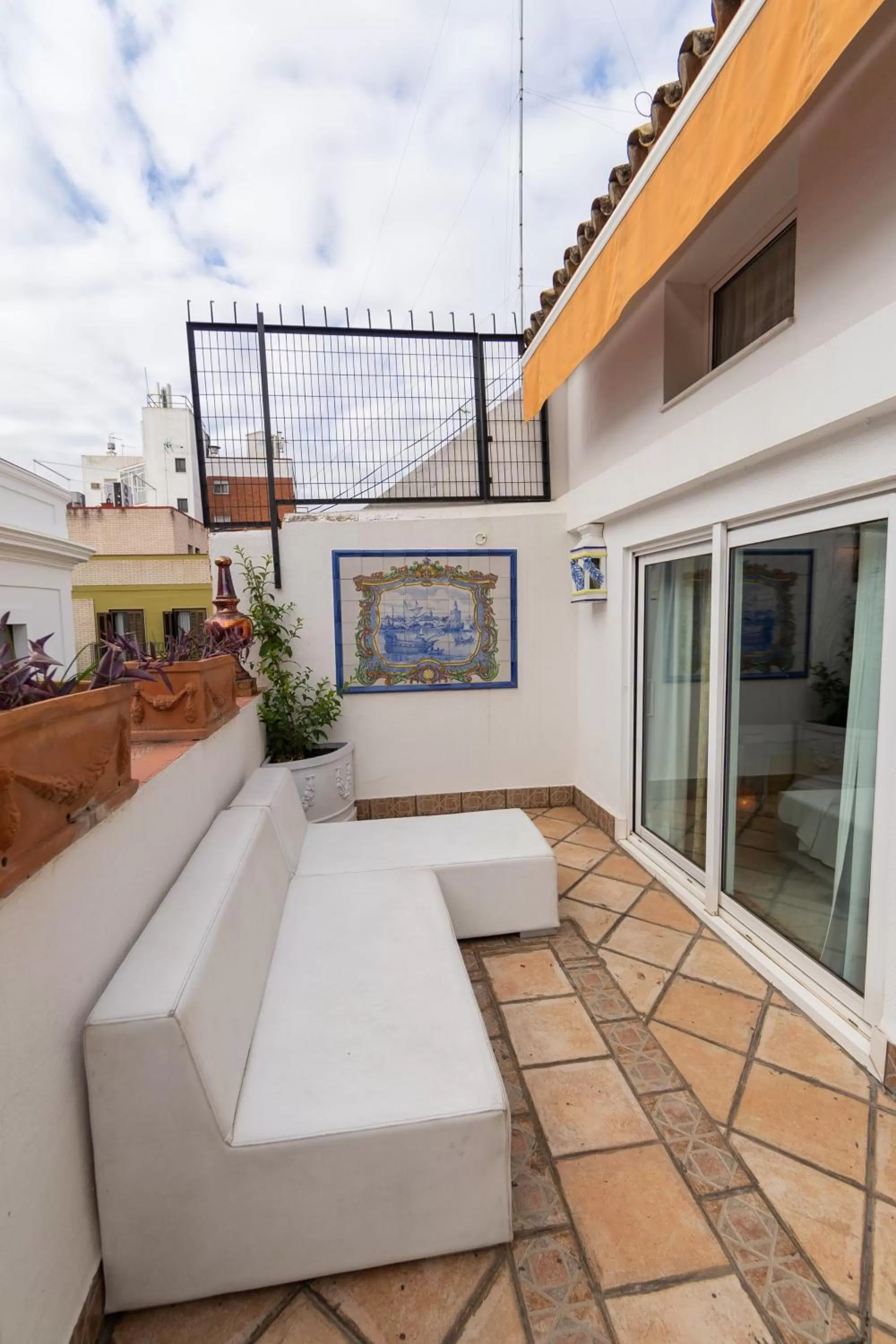 Balcony/Terrace in SUAY APARTMENTS