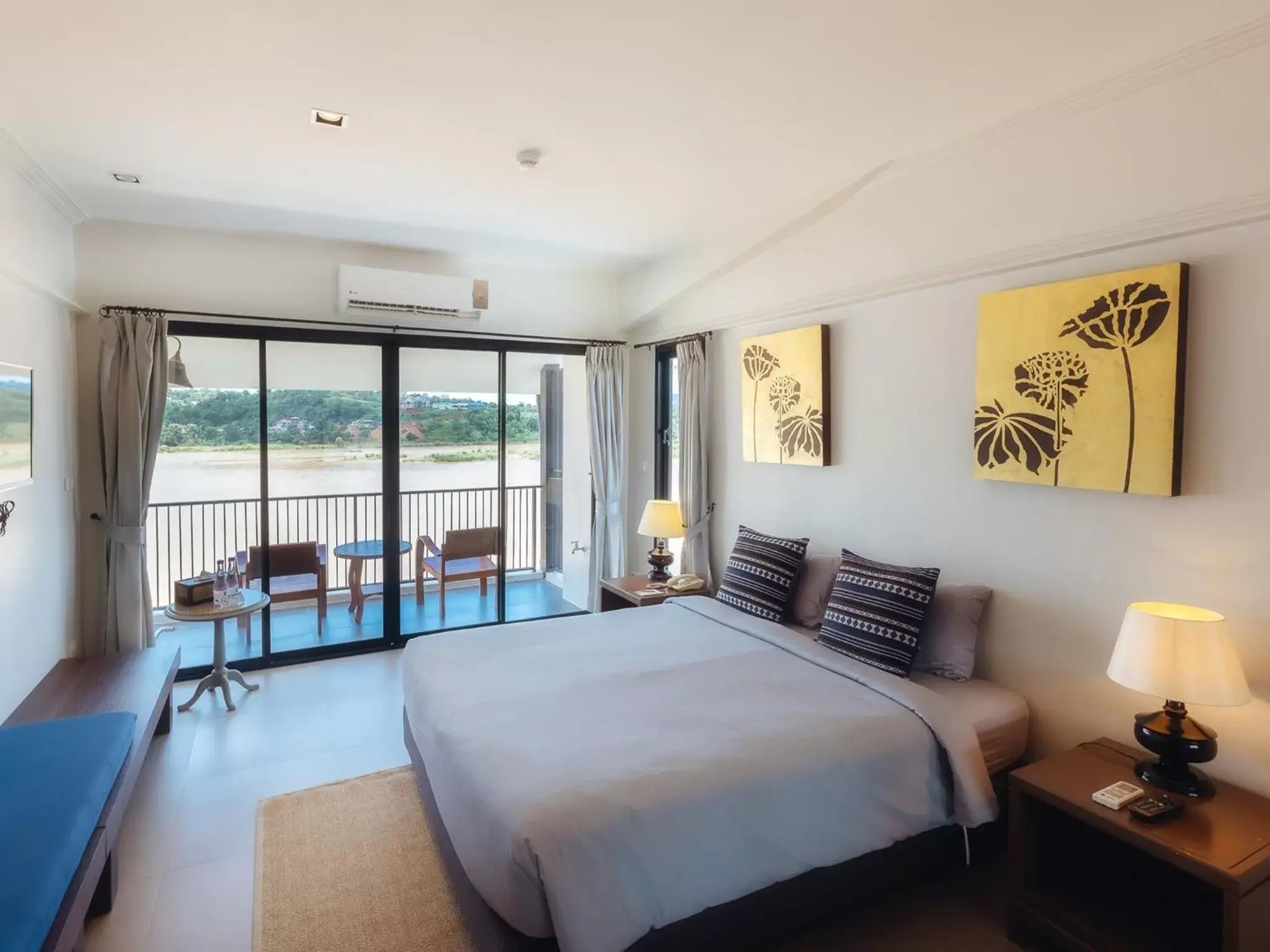Executive Suite in Fortune Riverview Hotel Chiang Khong Executive Suite in Fortune Riverview Hotel Chiang Khong