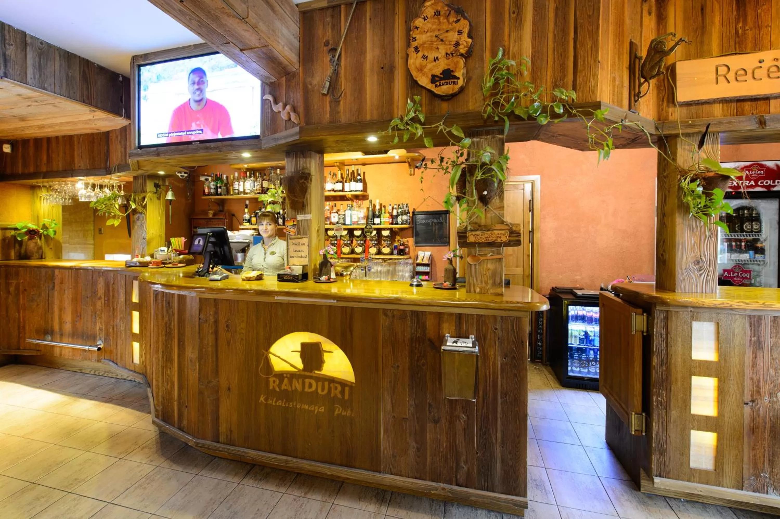 Restaurant/places to eat in Ränduri Guesthouse