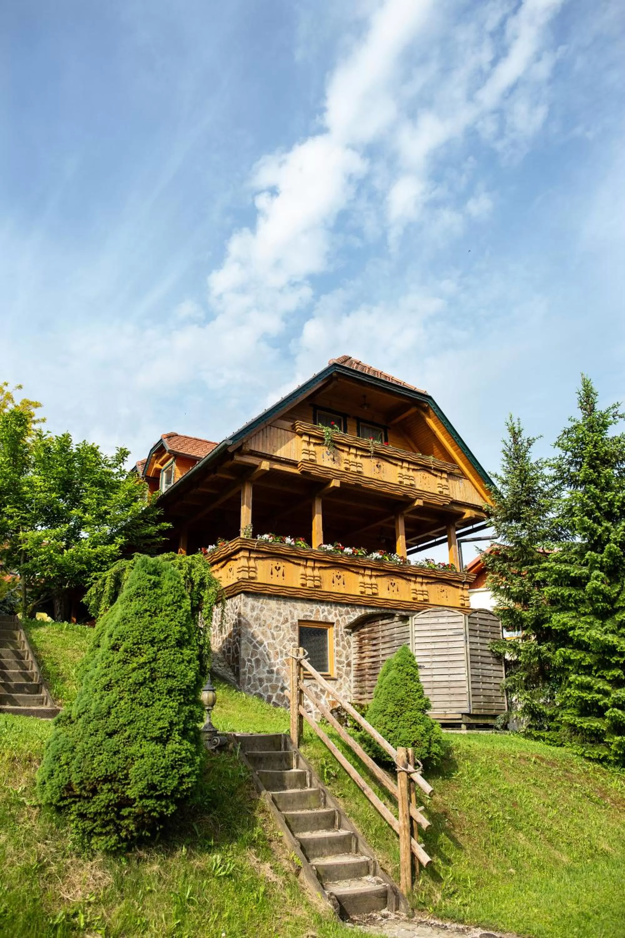 Apartment with Lake View in Korošec Apartments and Wellness Centre