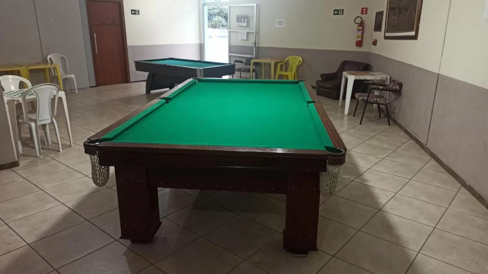 Game Room, Billiards in Hotur Hotel
