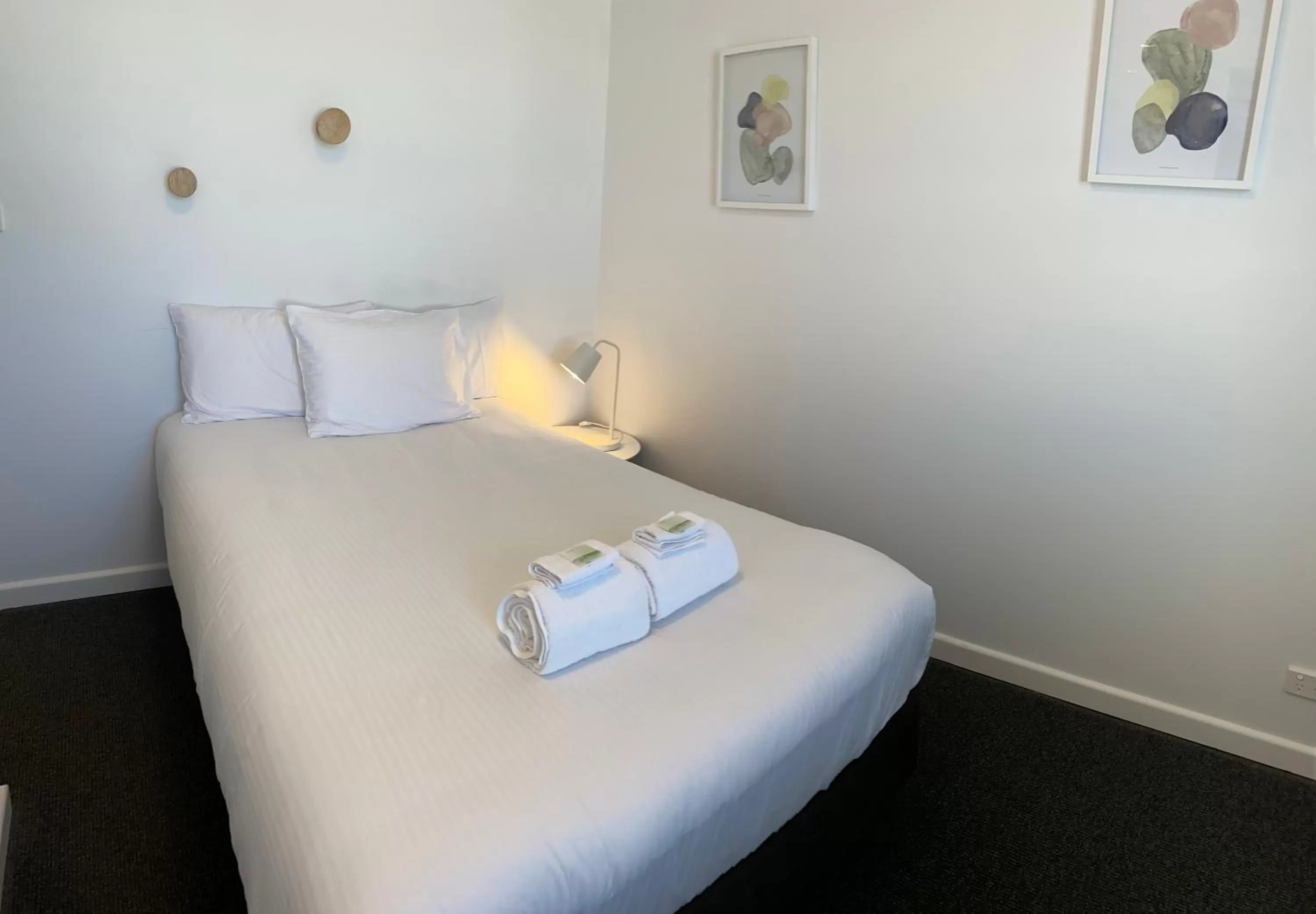 Bed in Central Motel Mudgee