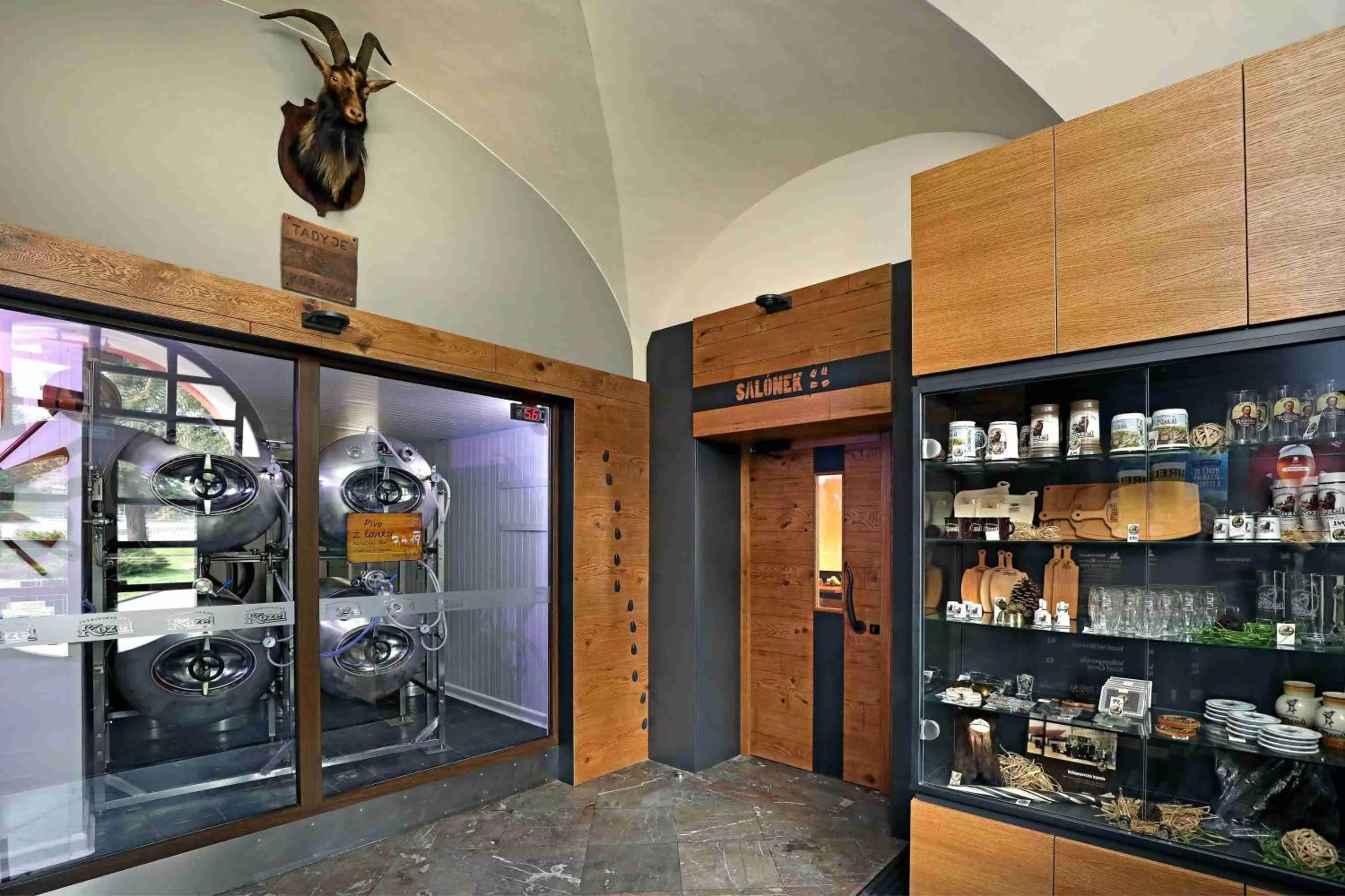 Restaurant/places to eat in Hotel u Ledu