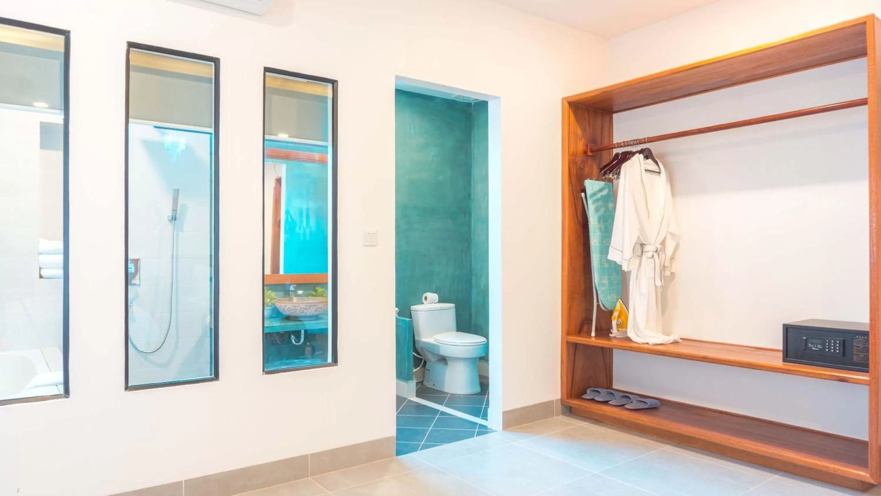 Bathroom in Angkor Aurora