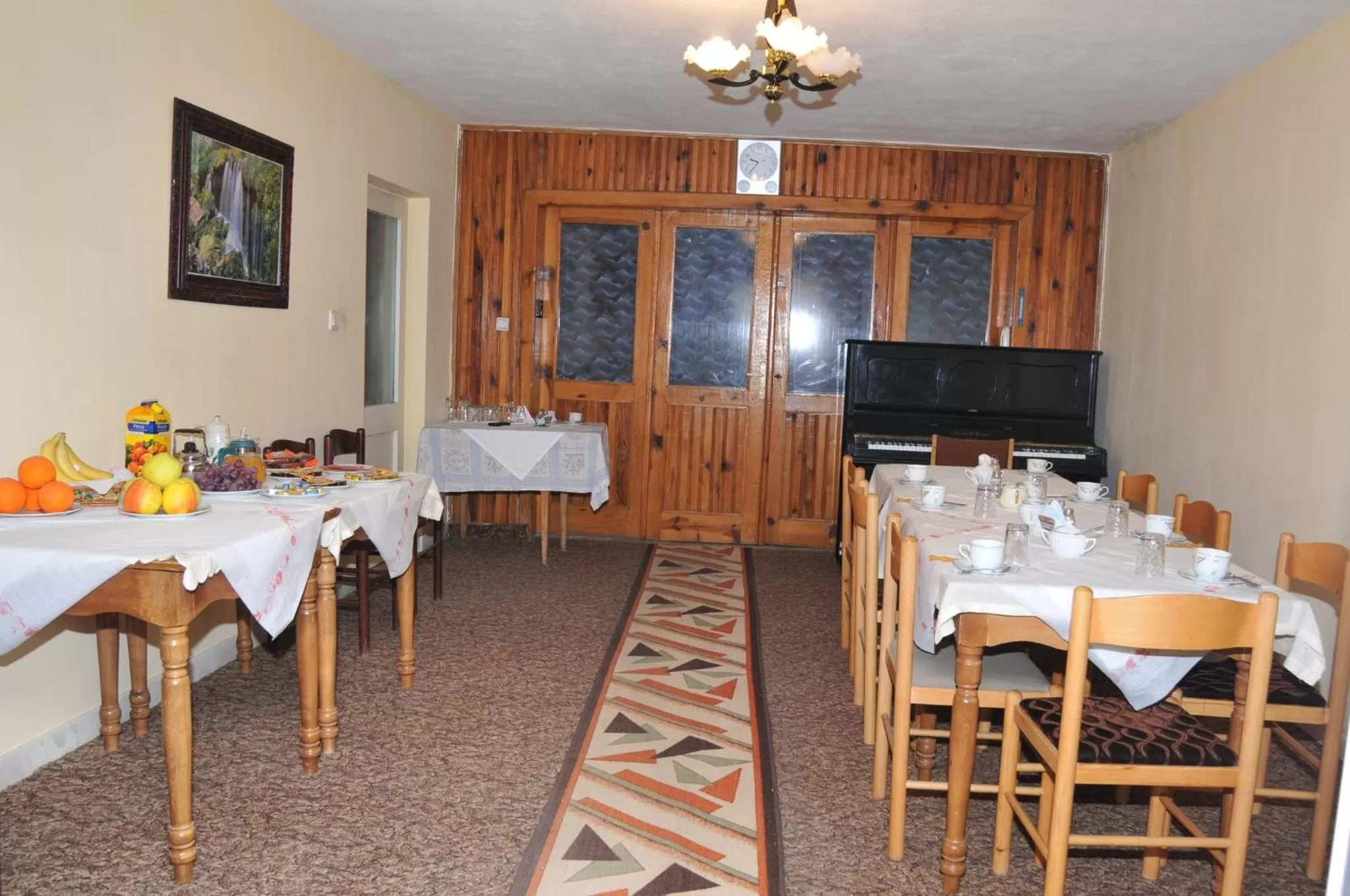 Breakfast, Restaurant/Places to Eat in Hotel Haxhiu