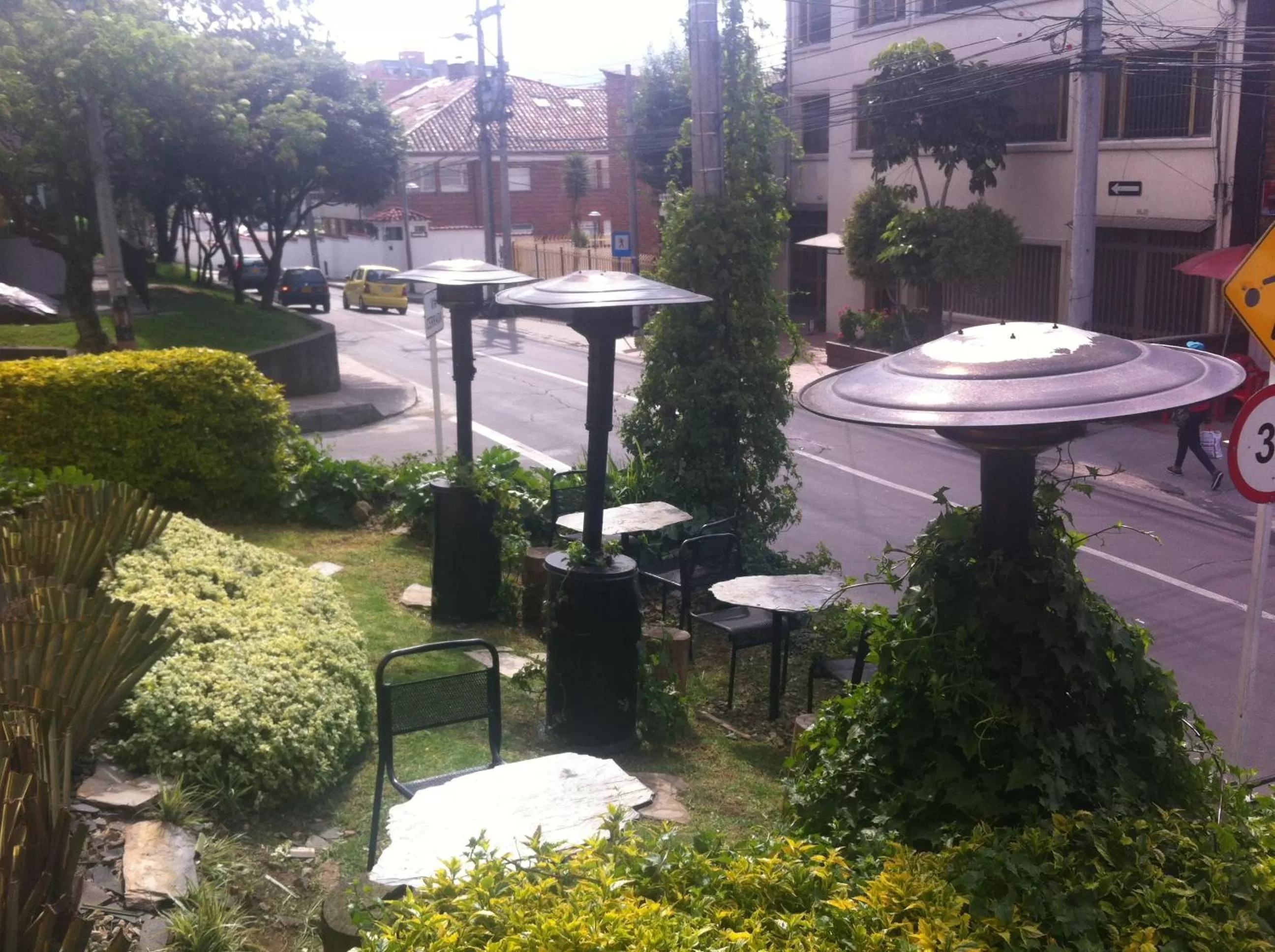 Garden in 6 Suites Hotel