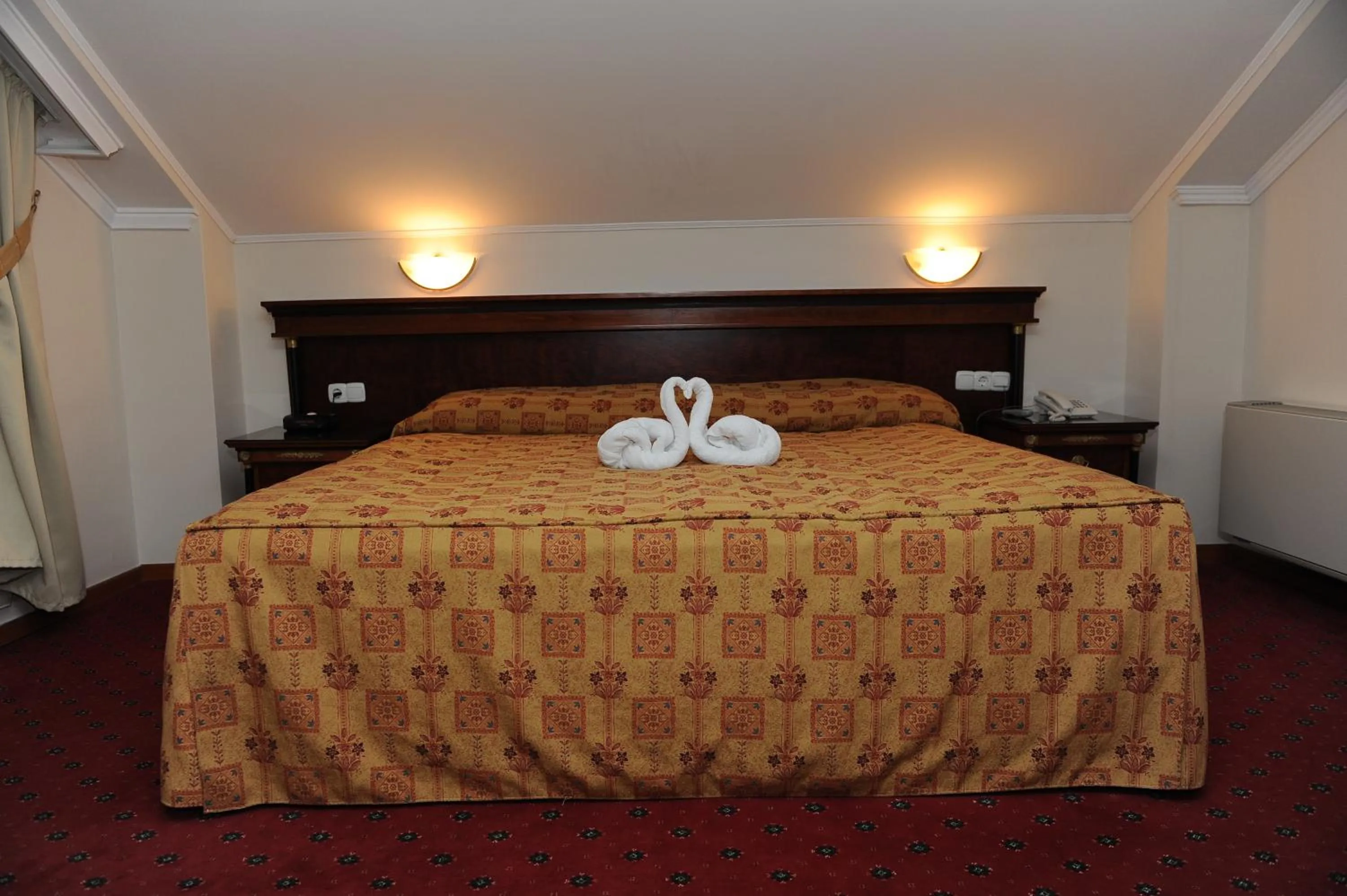 Decorative detail, Bed in Millenium Palace