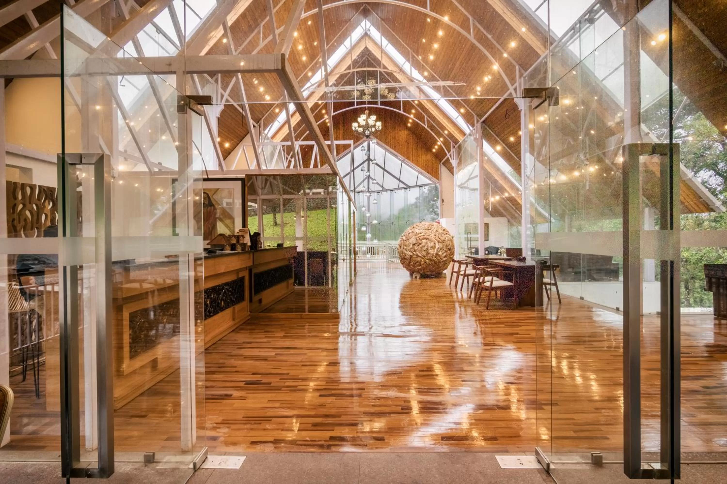 Facade/entrance in Elixir Hills Suites Resort and Spa