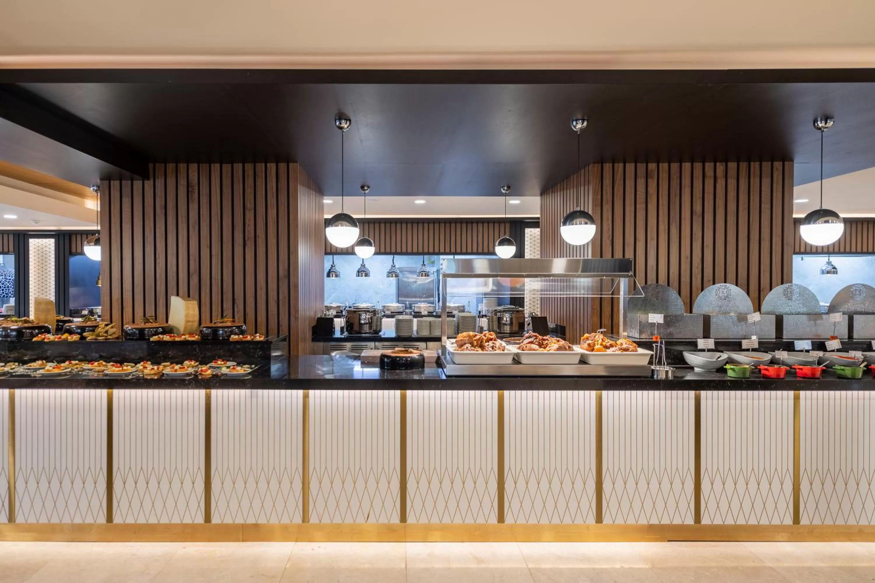 Restaurant/places to eat in Kamelya Selin Hotel Luxury Resort & SPA