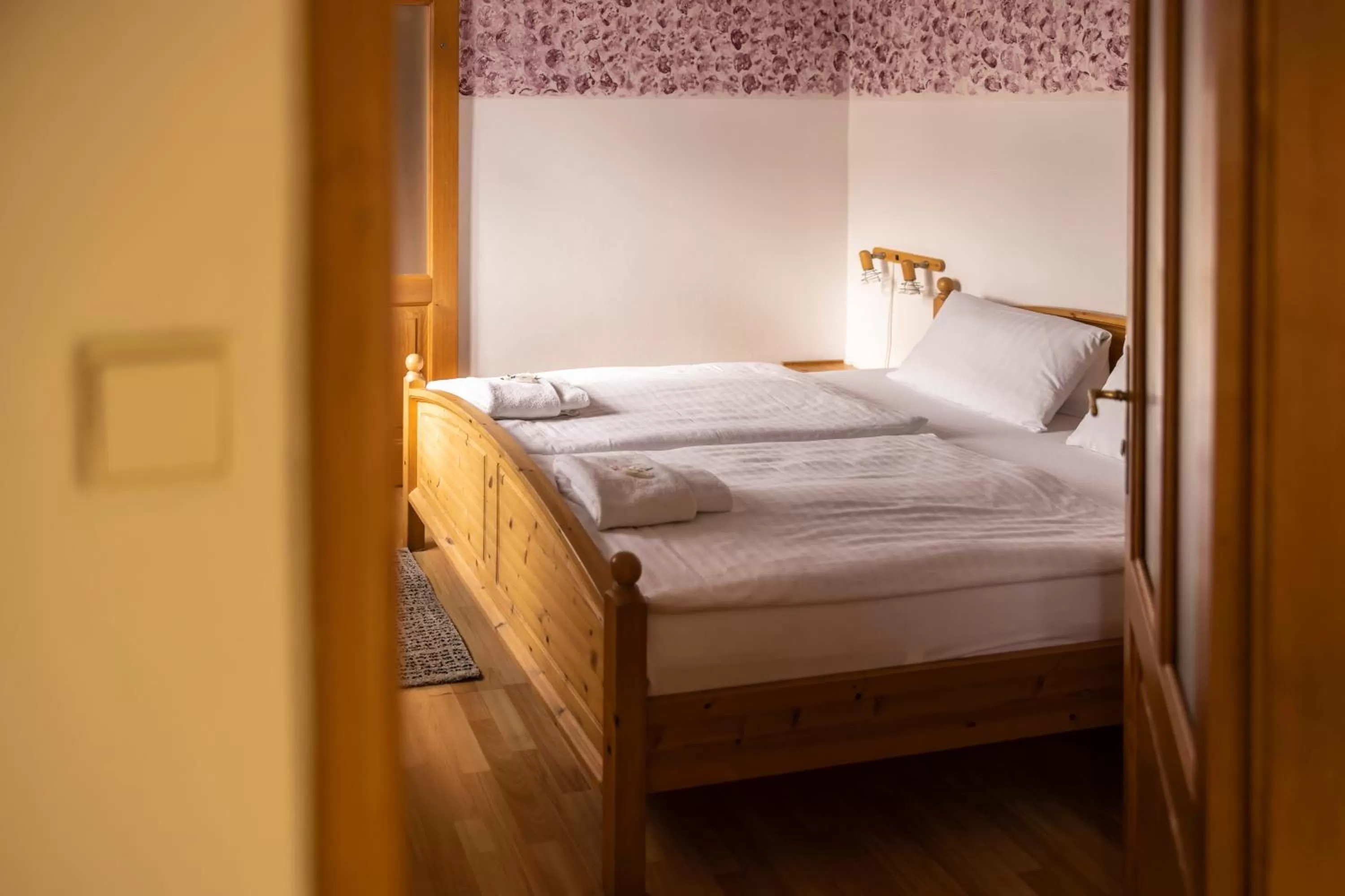 Property building, Bed in Hotel Bílá Paní