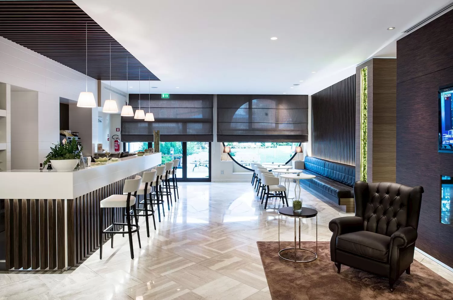 Lounge or bar in Enjoy Garda Hotel