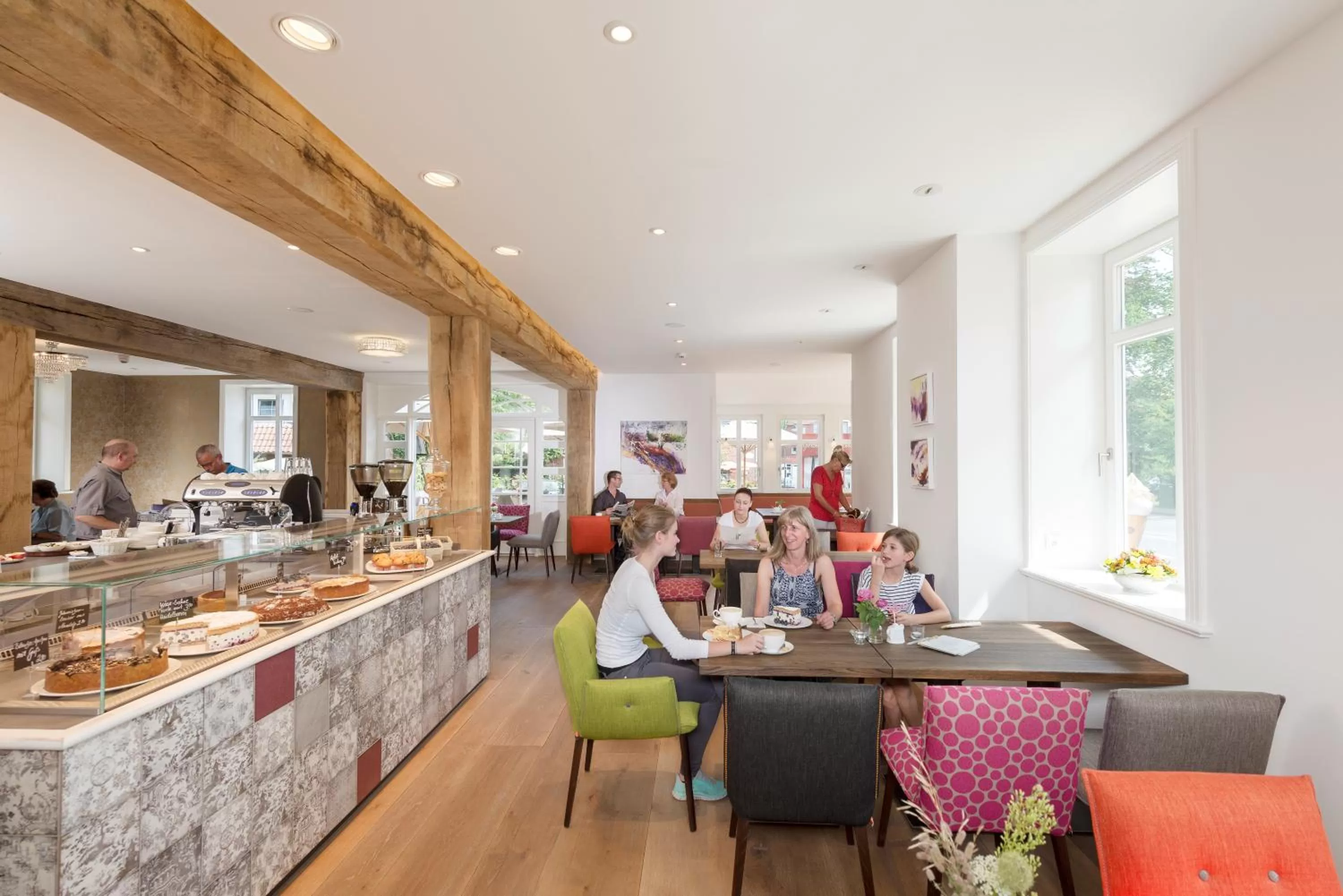 Restaurant/places to eat in Schmucke Witwe