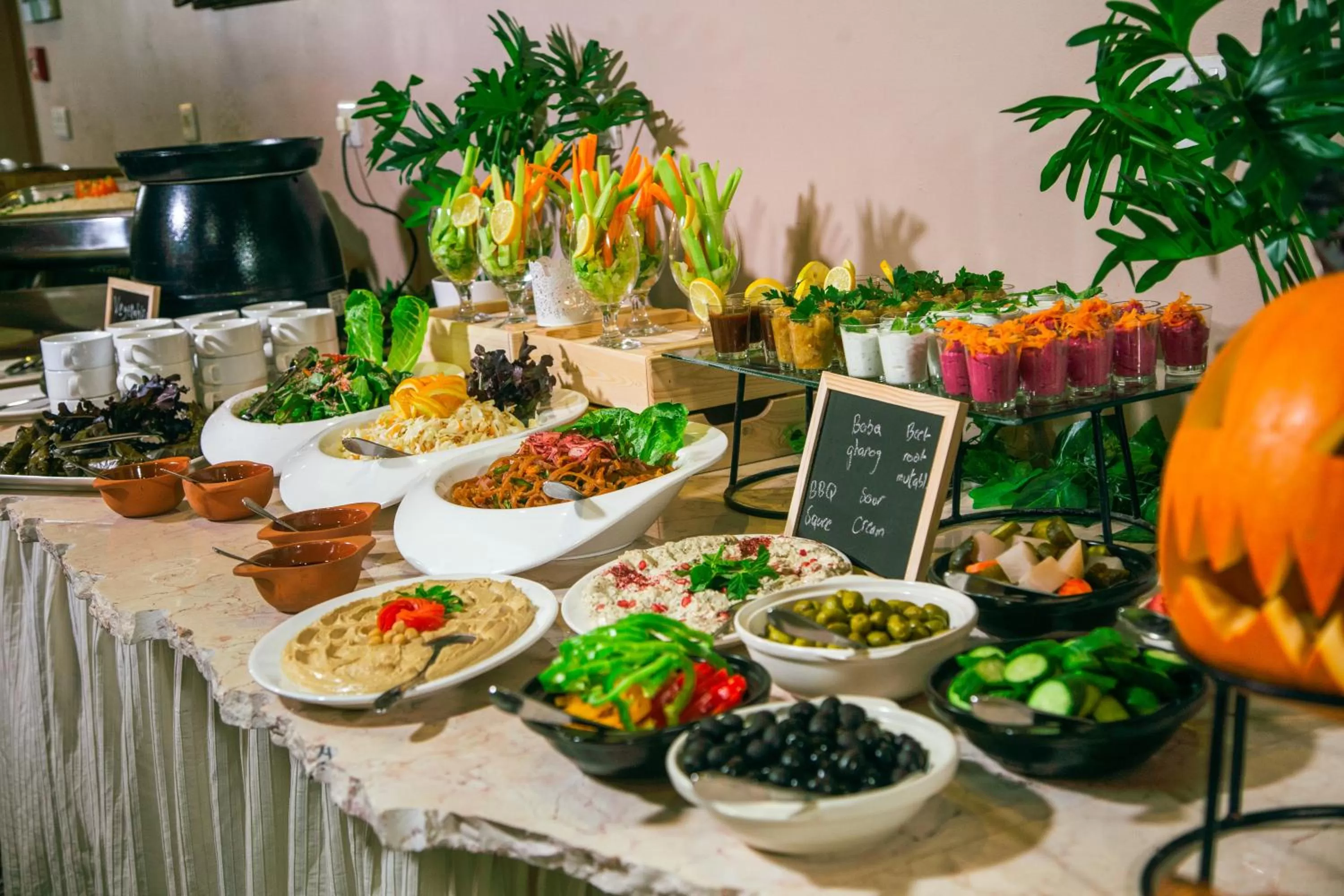 Food and drinks in Grand Hotel Madaba