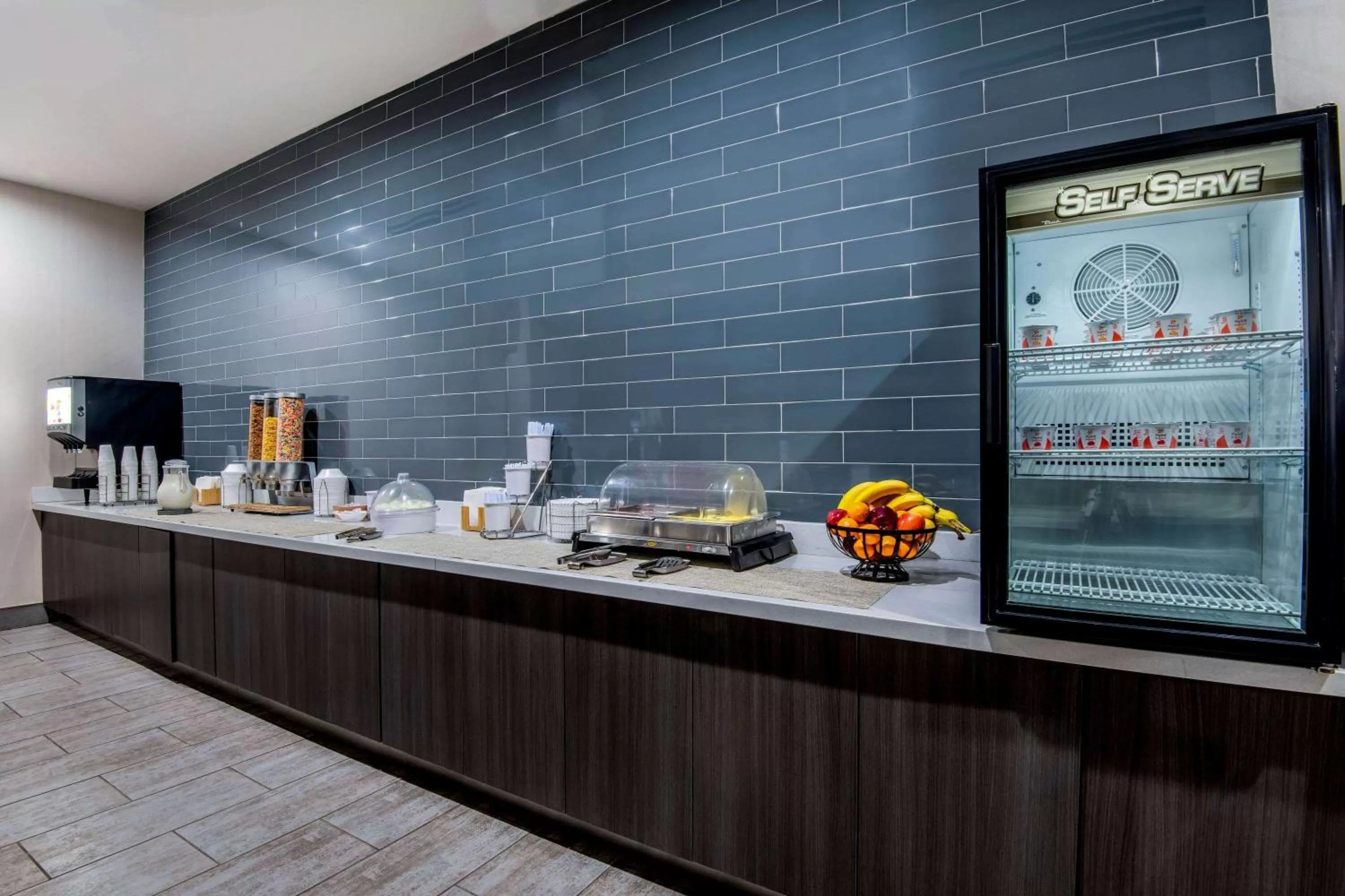 Restaurant/places to eat in La Quinta by Wyndham Pampa