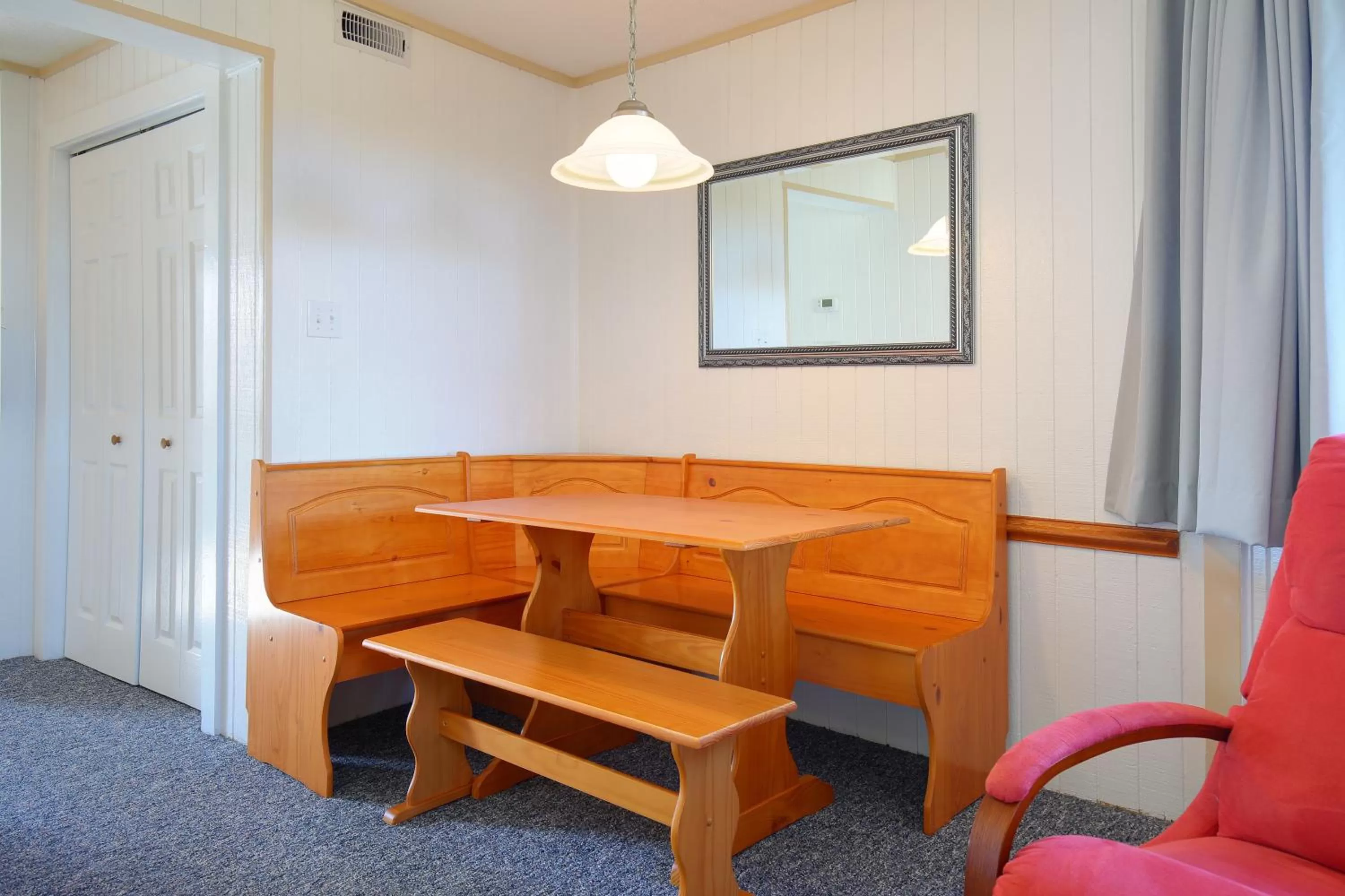 Dining area in Outer Banks Beach Club