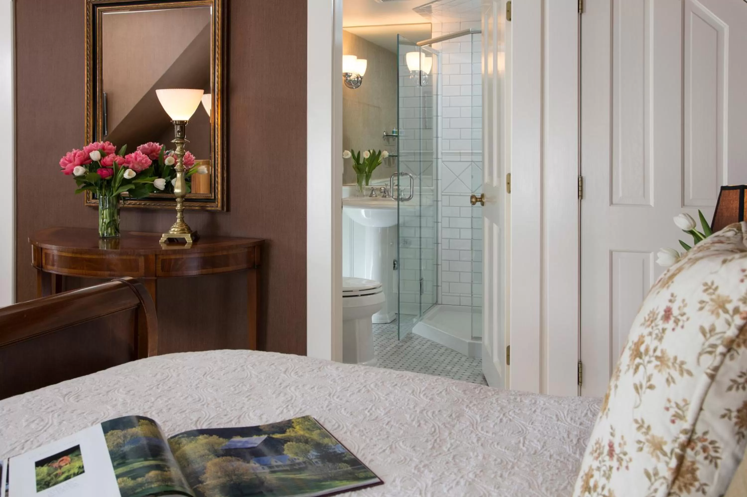 Bathroom in Jackson House Inn