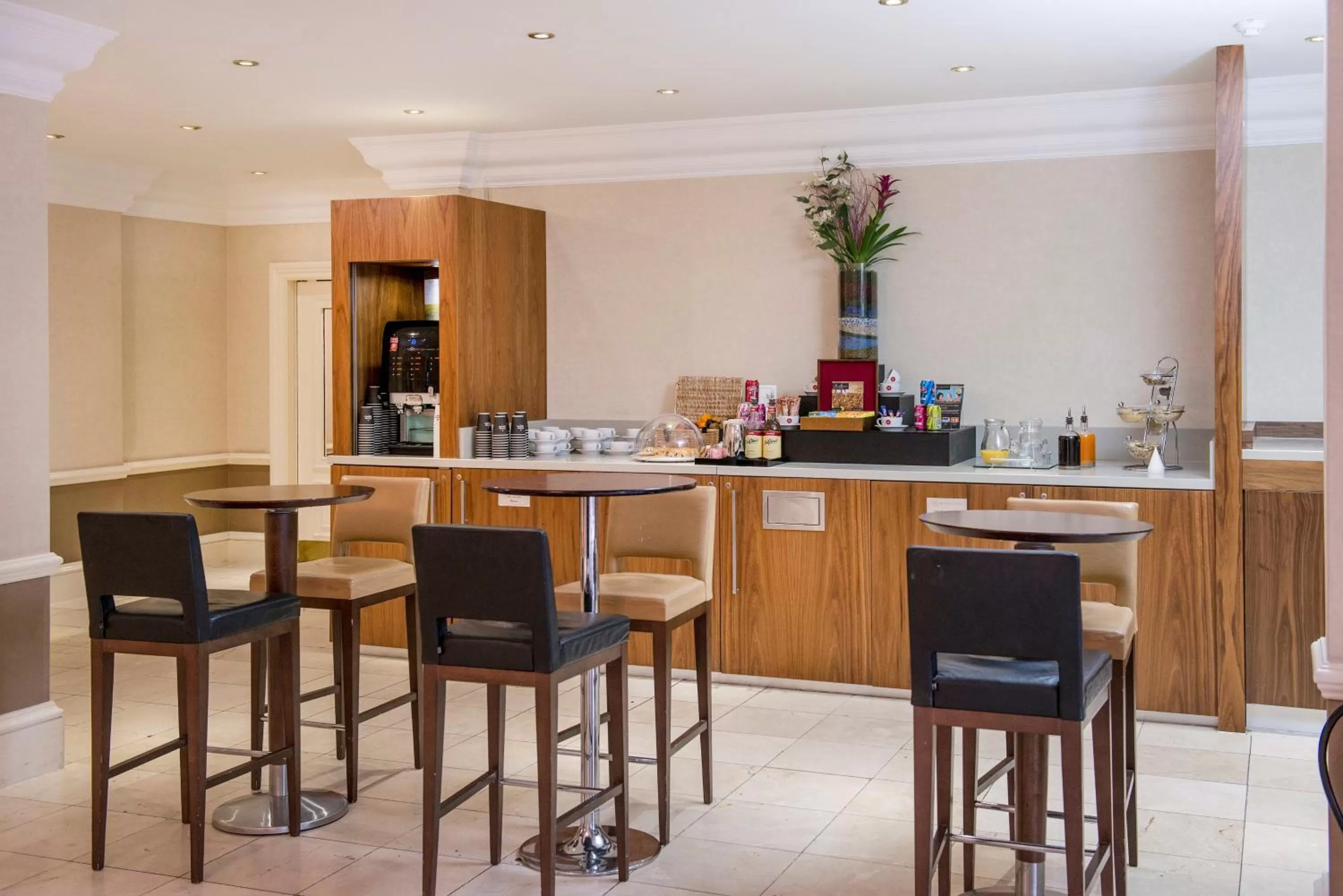 Restaurant/places to eat in voco St. Johns Solihull by IHG