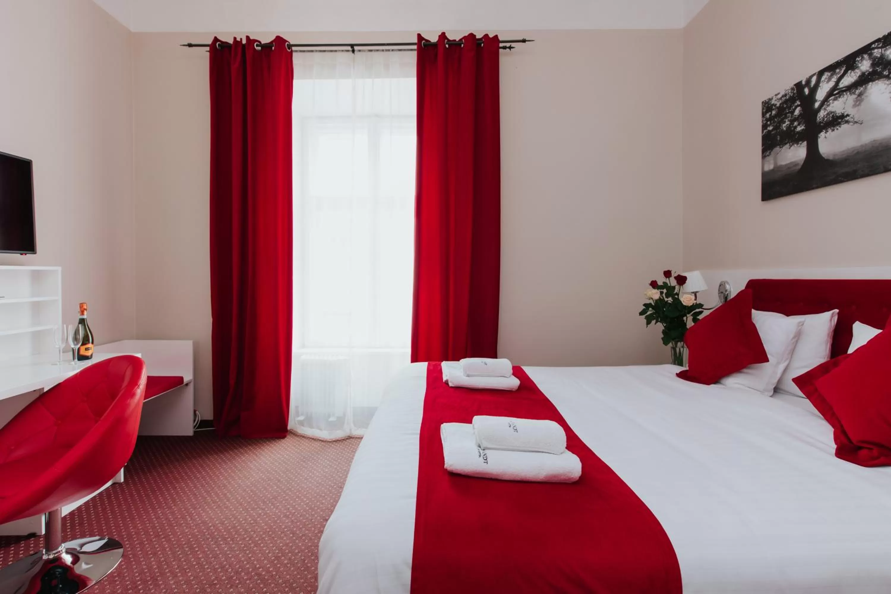 Bed in Rembrandt Aparthotel