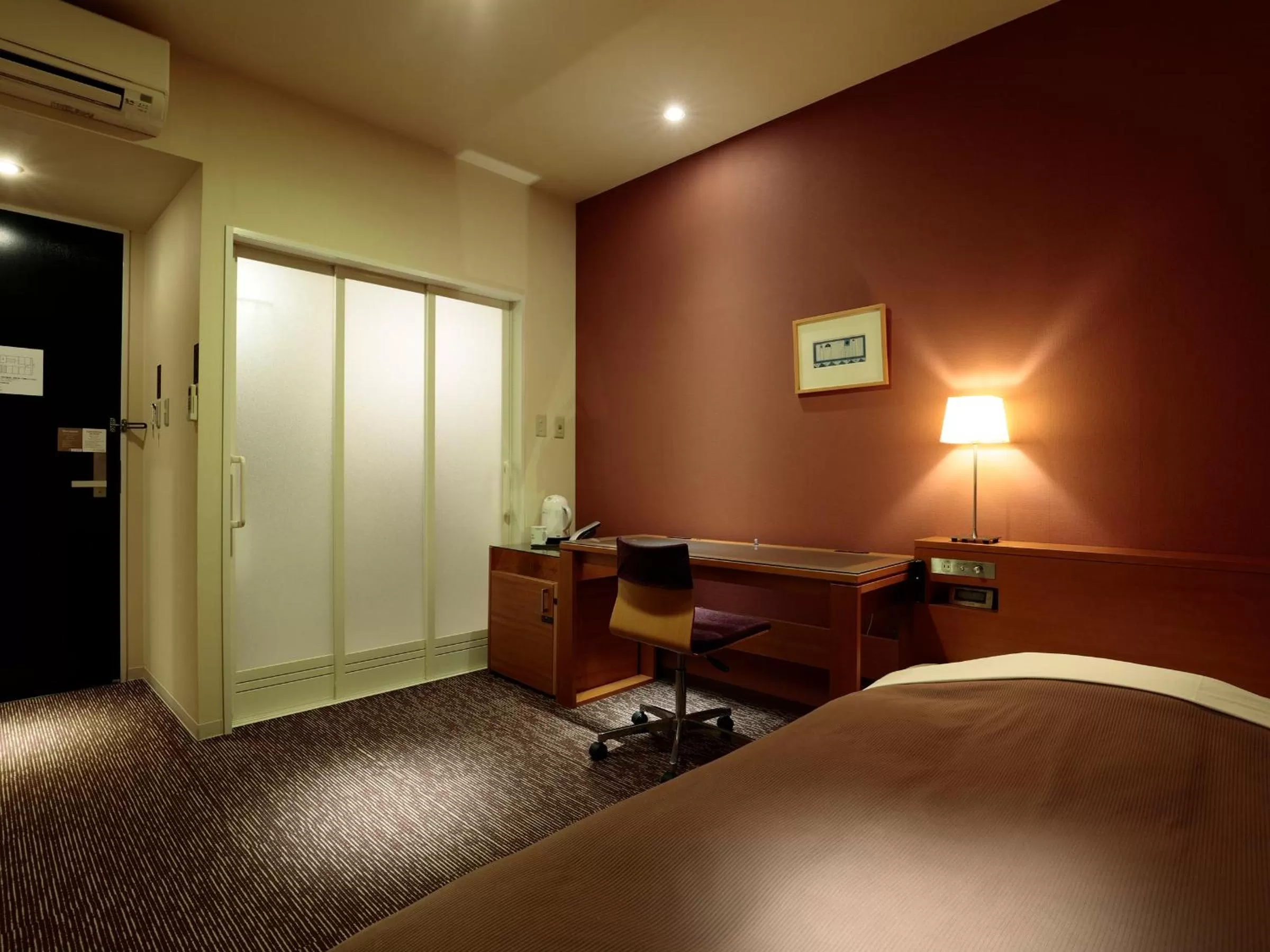 Photo of the whole room, Bed in Candeo Hotels Kameyama