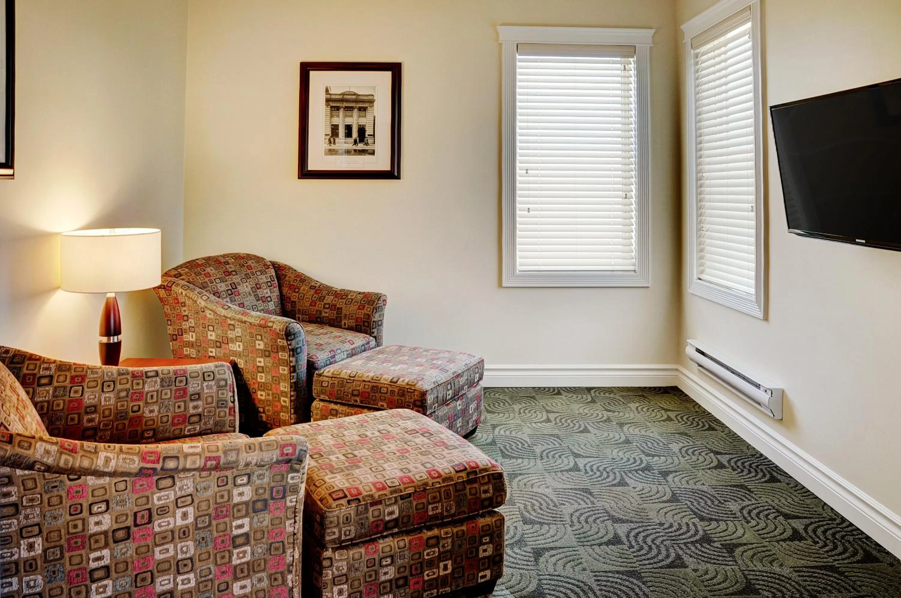 Living room in Chateau Nova Yellowhead