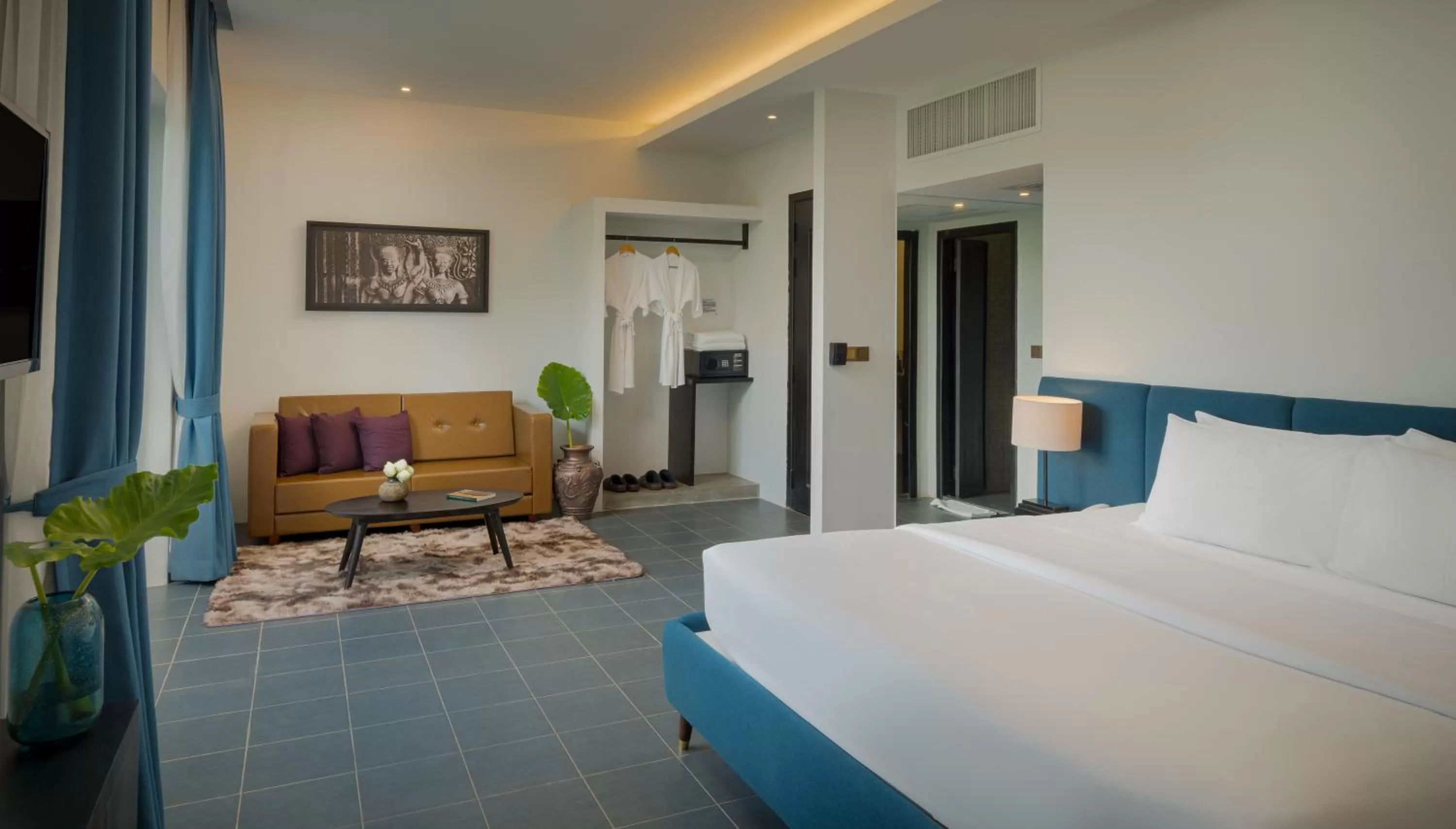 Deluxe Family Suite in Eightfold Urban Resort