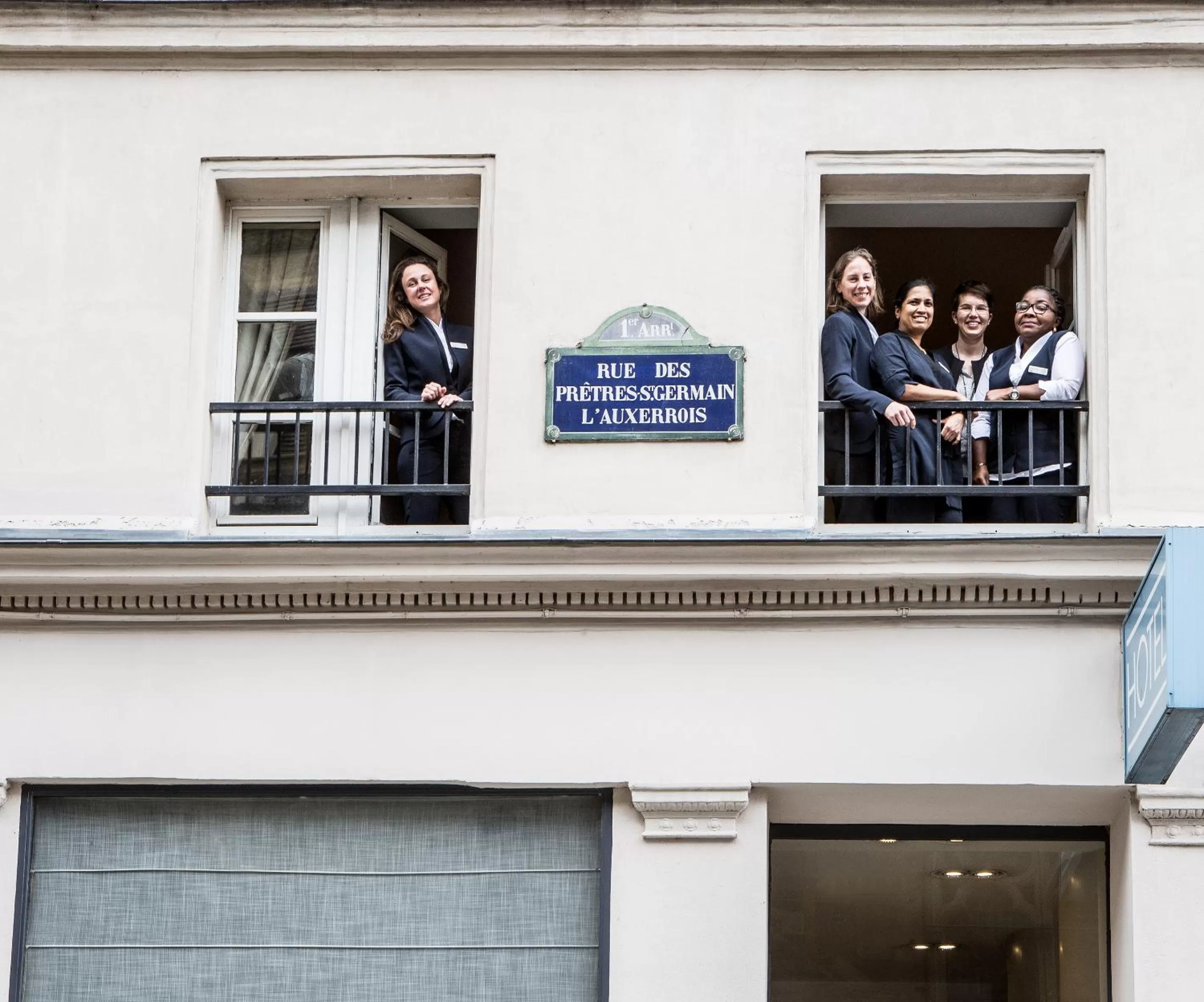 Facade/entrance in Hôtel de la Place du Louvre - Esprit de France