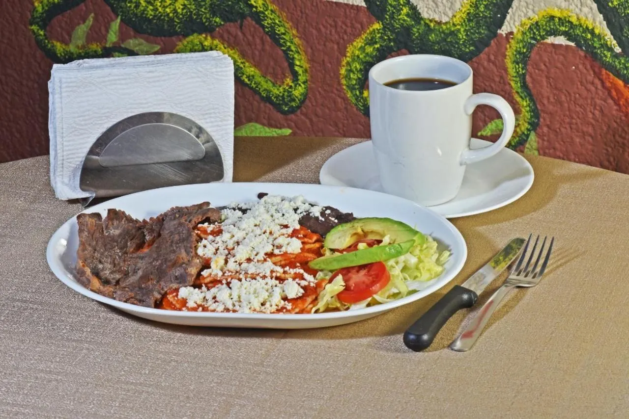 Food and drinks in Hotel Riviera