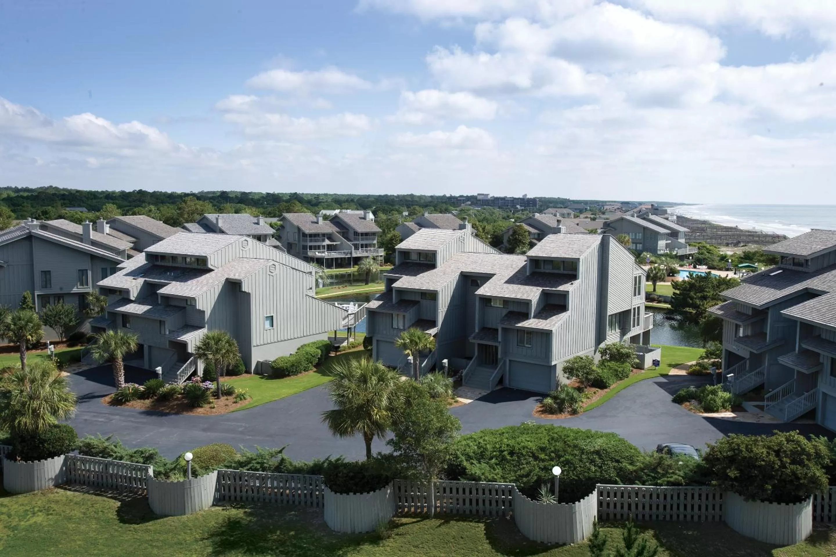 Litchfield Beach & Golf Resort