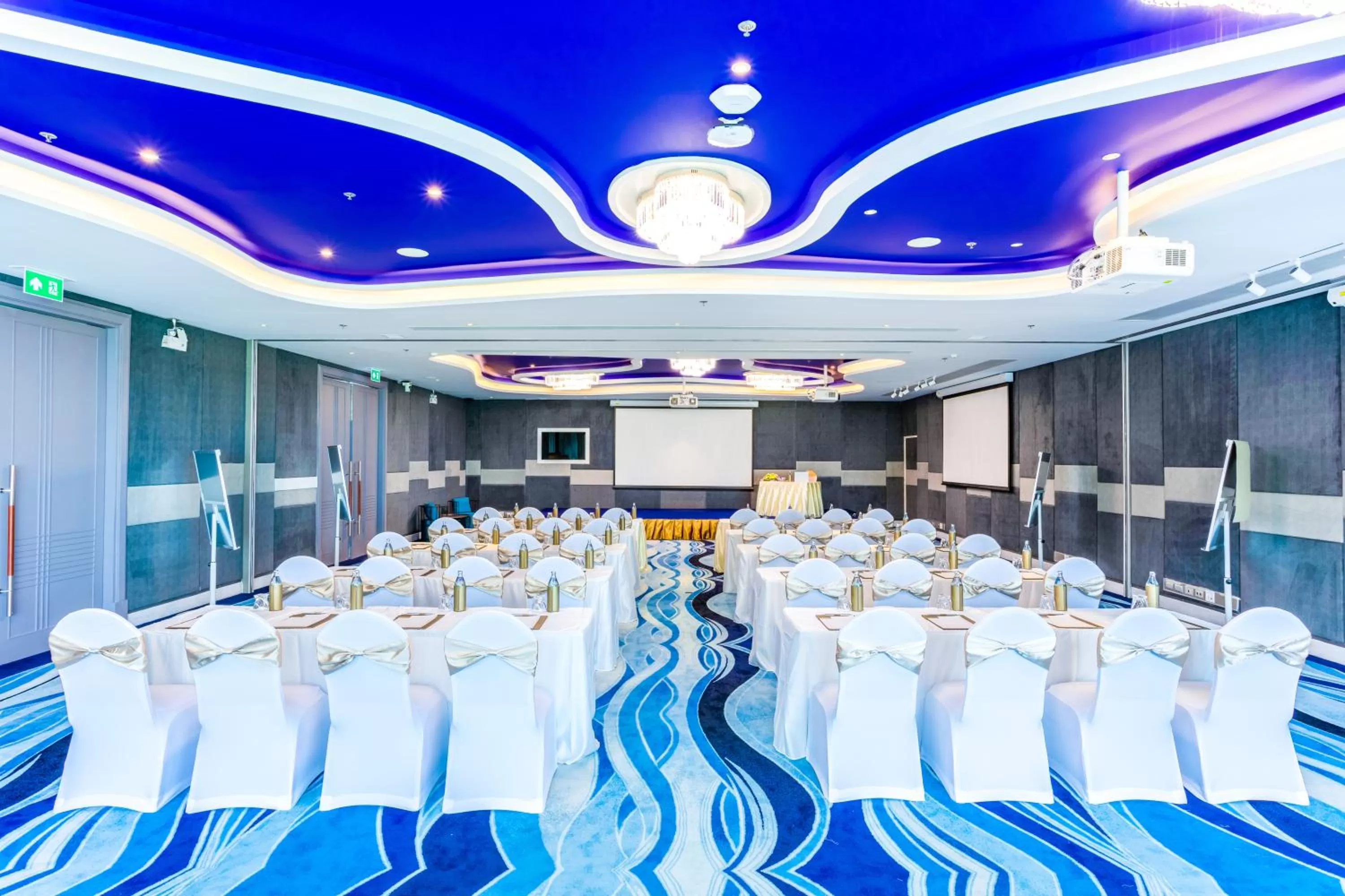 Meeting/conference room in Centara Sonrisa Residences & Suites Sriracha