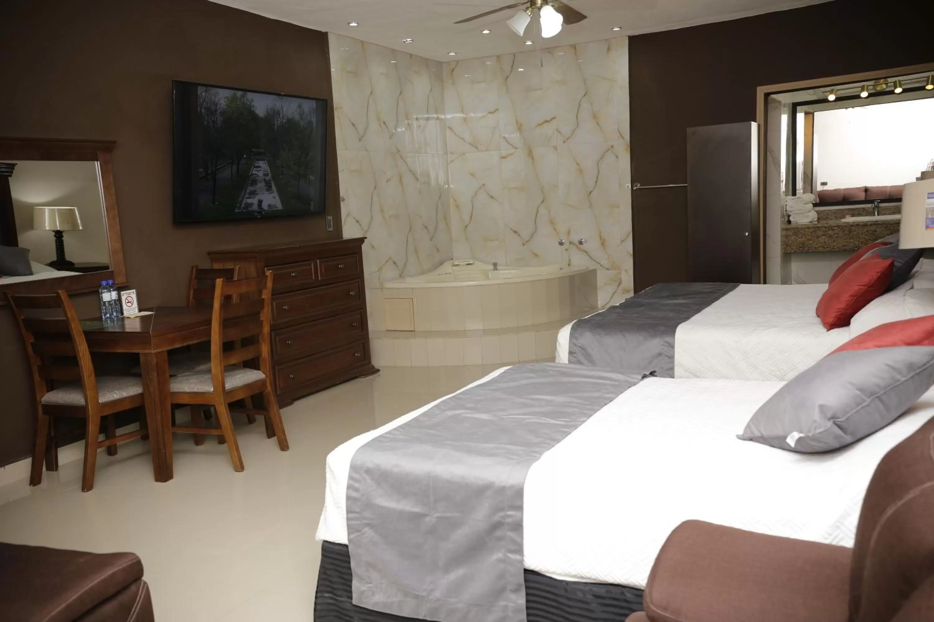 Bed in Hotel Posada Santa Fe Sabinas