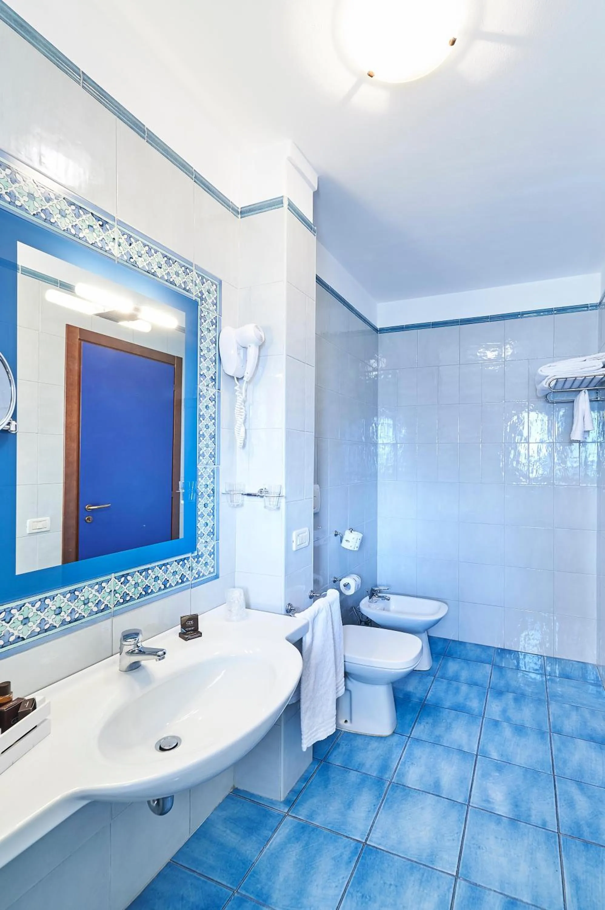 Bathroom in Pietrablu Resort & Spa - CDSHotels