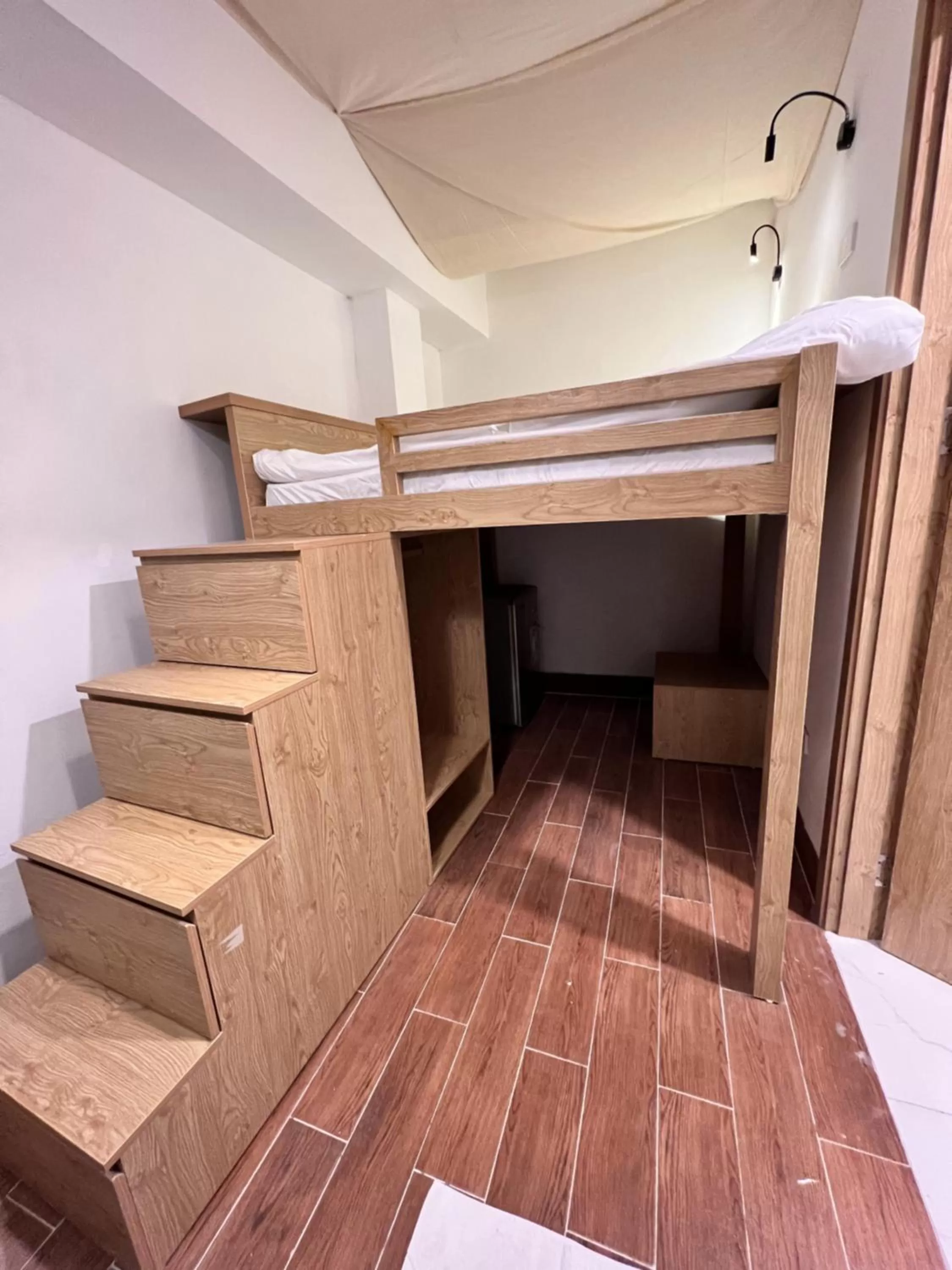 Bed in An Nam Corner- Thanh Yen