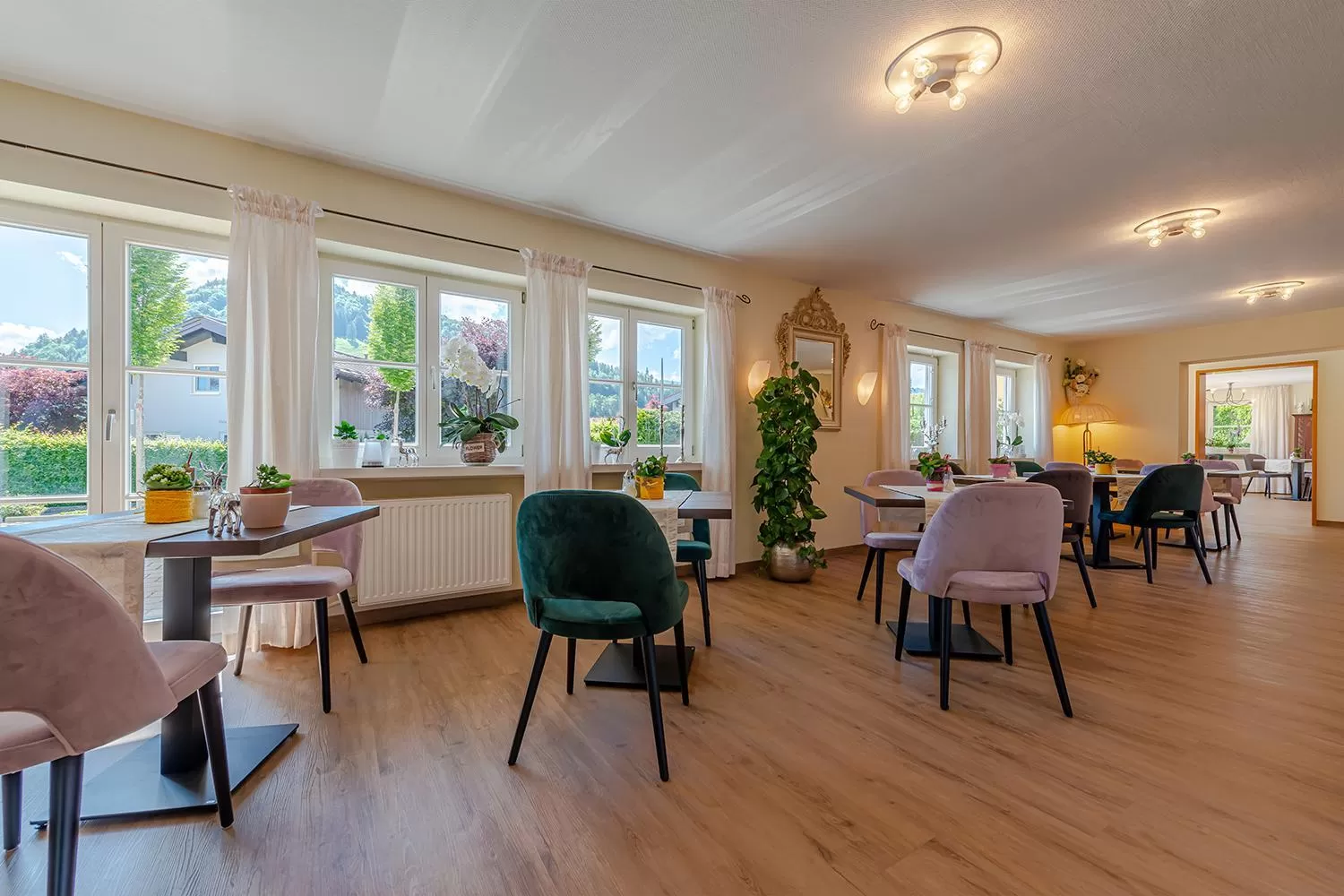 Dining area in Hotel Neudeck