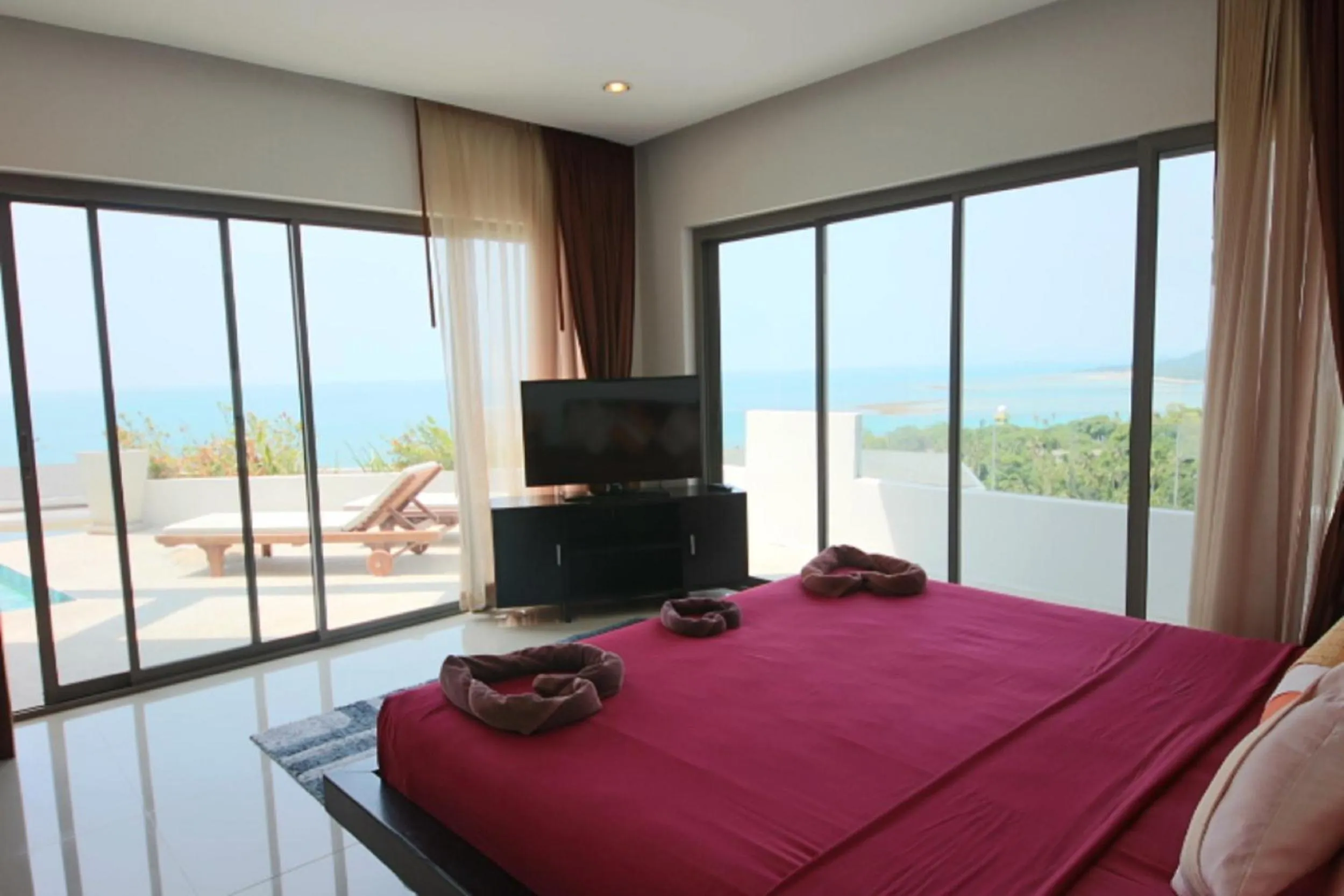 Bedroom, Bed in Tropical Sea View Residence