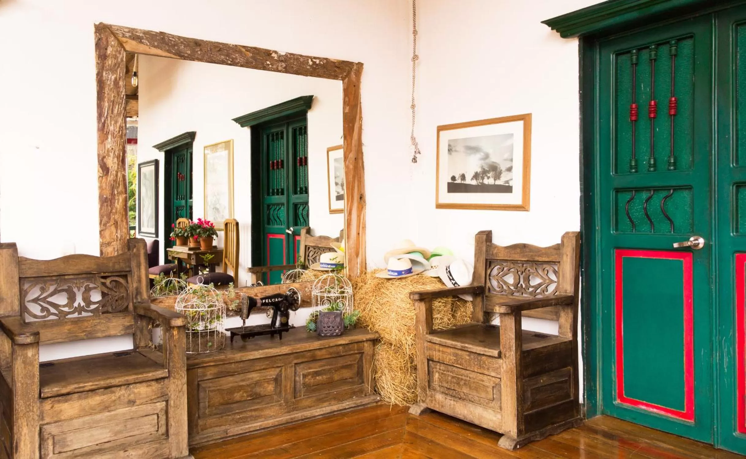 Animals, Seating Area in Finca Campestre La Adelita B&B