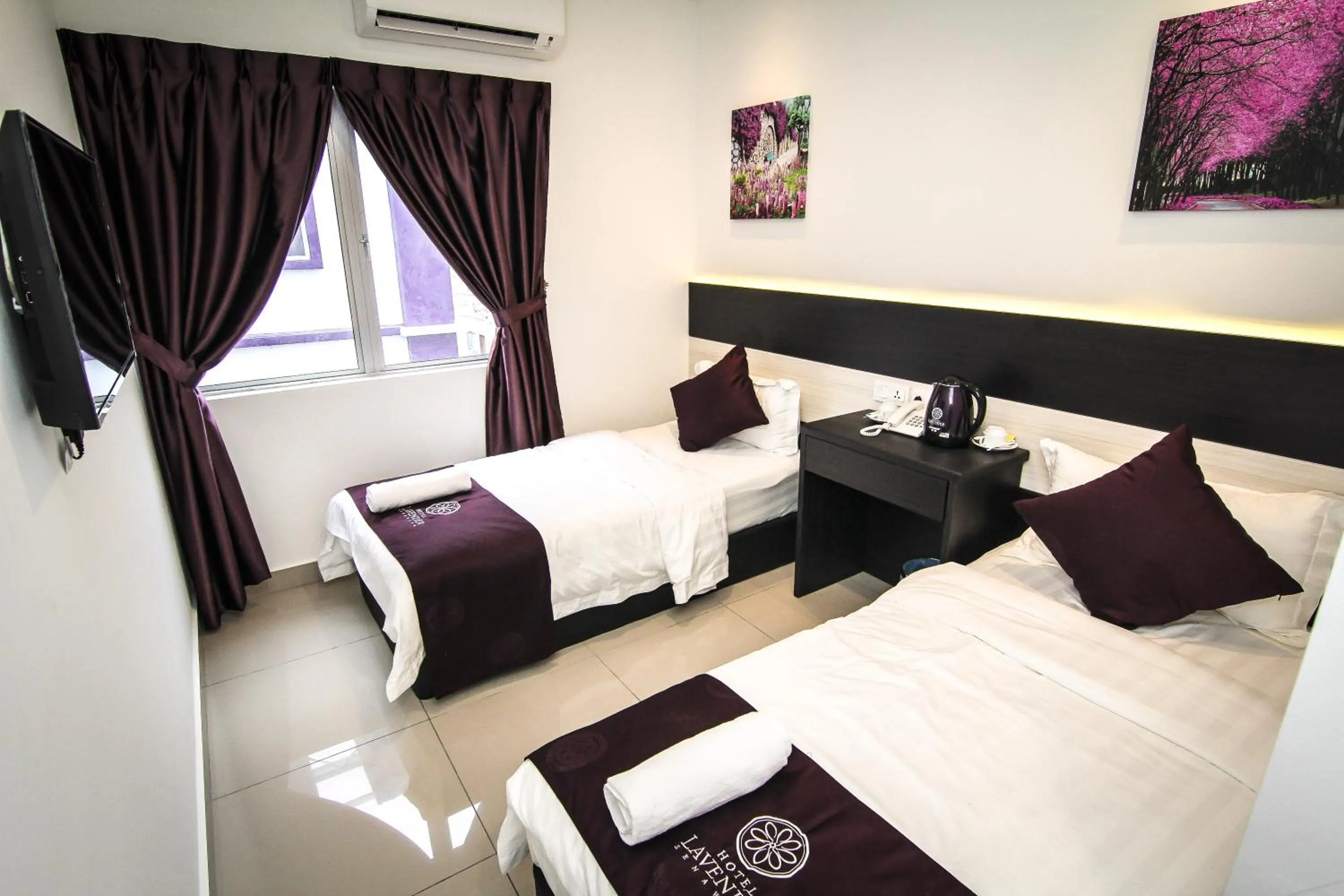 Photo of the whole room, Bed in Hotel Lavender Senawang