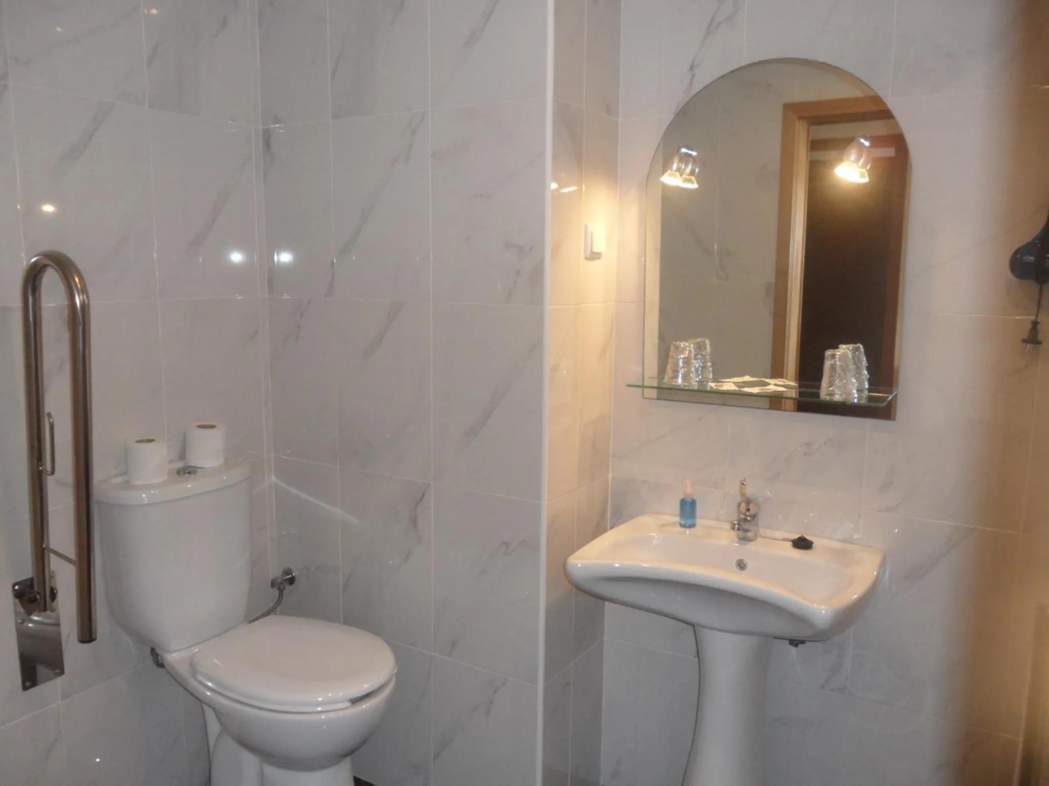 Toilet in Hotel Paulista