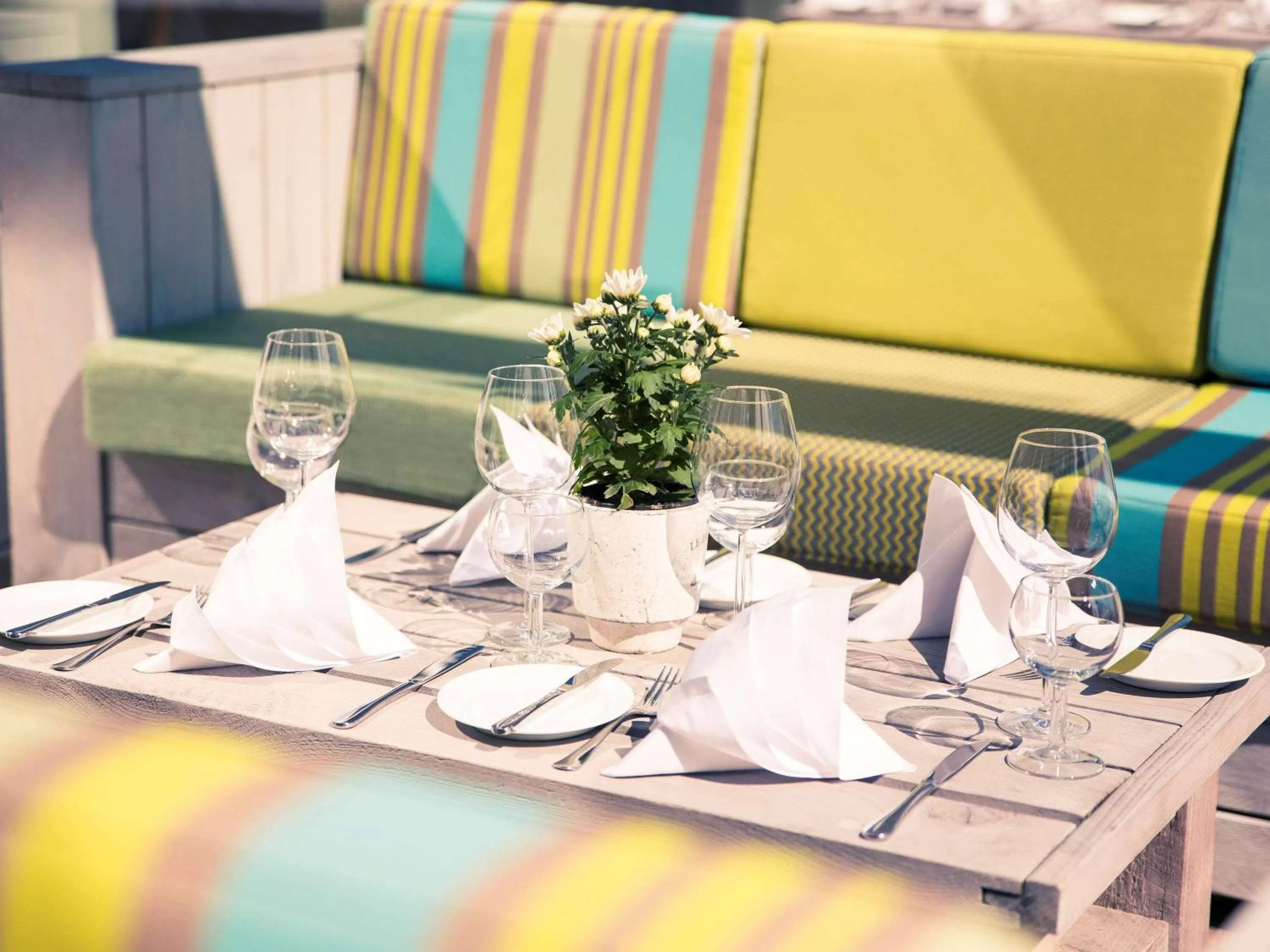 Restaurant/places to eat in Mercure Hotel Dortmund Messe