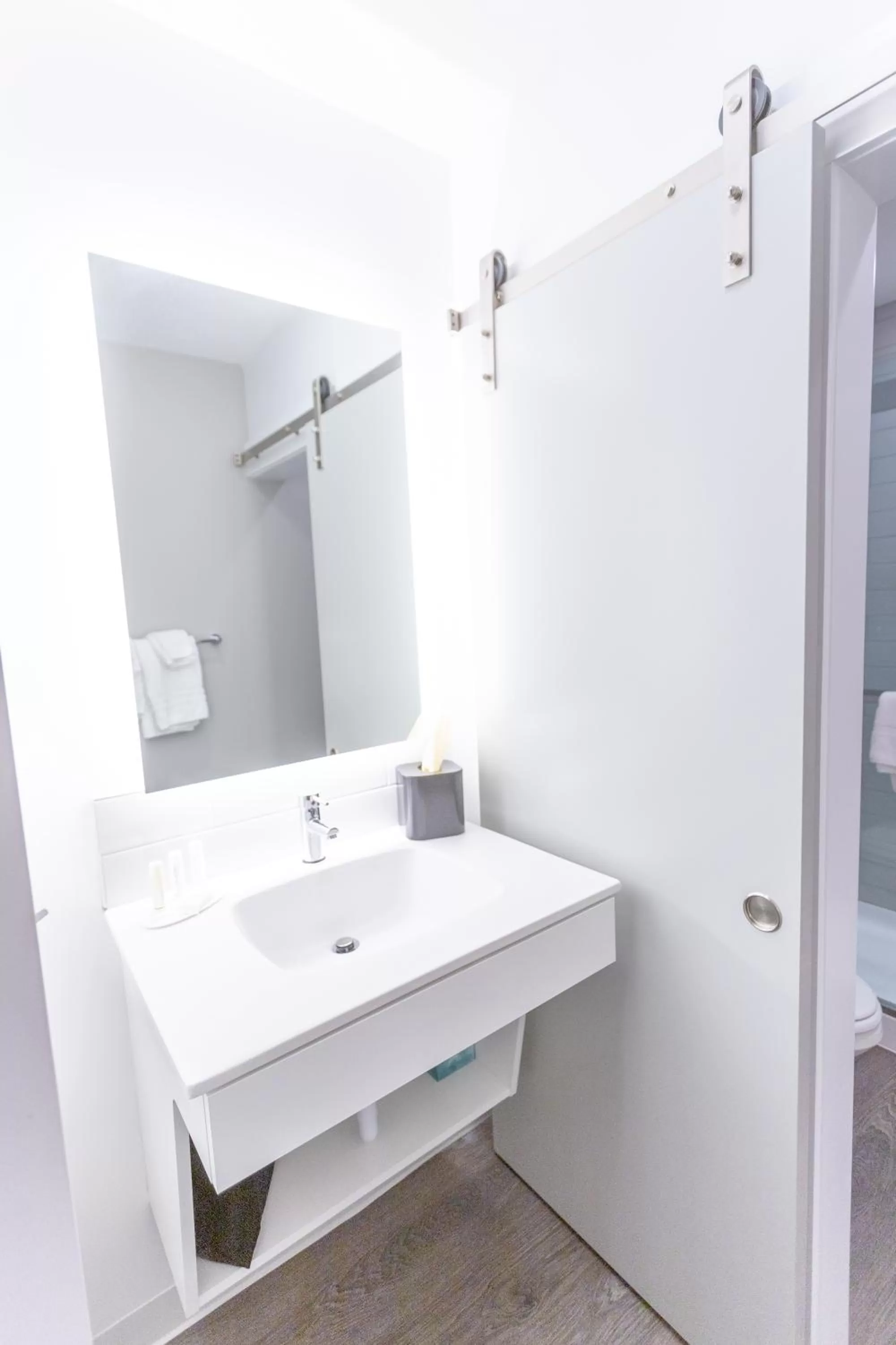 Bathroom in Leavenworth Local Hotel