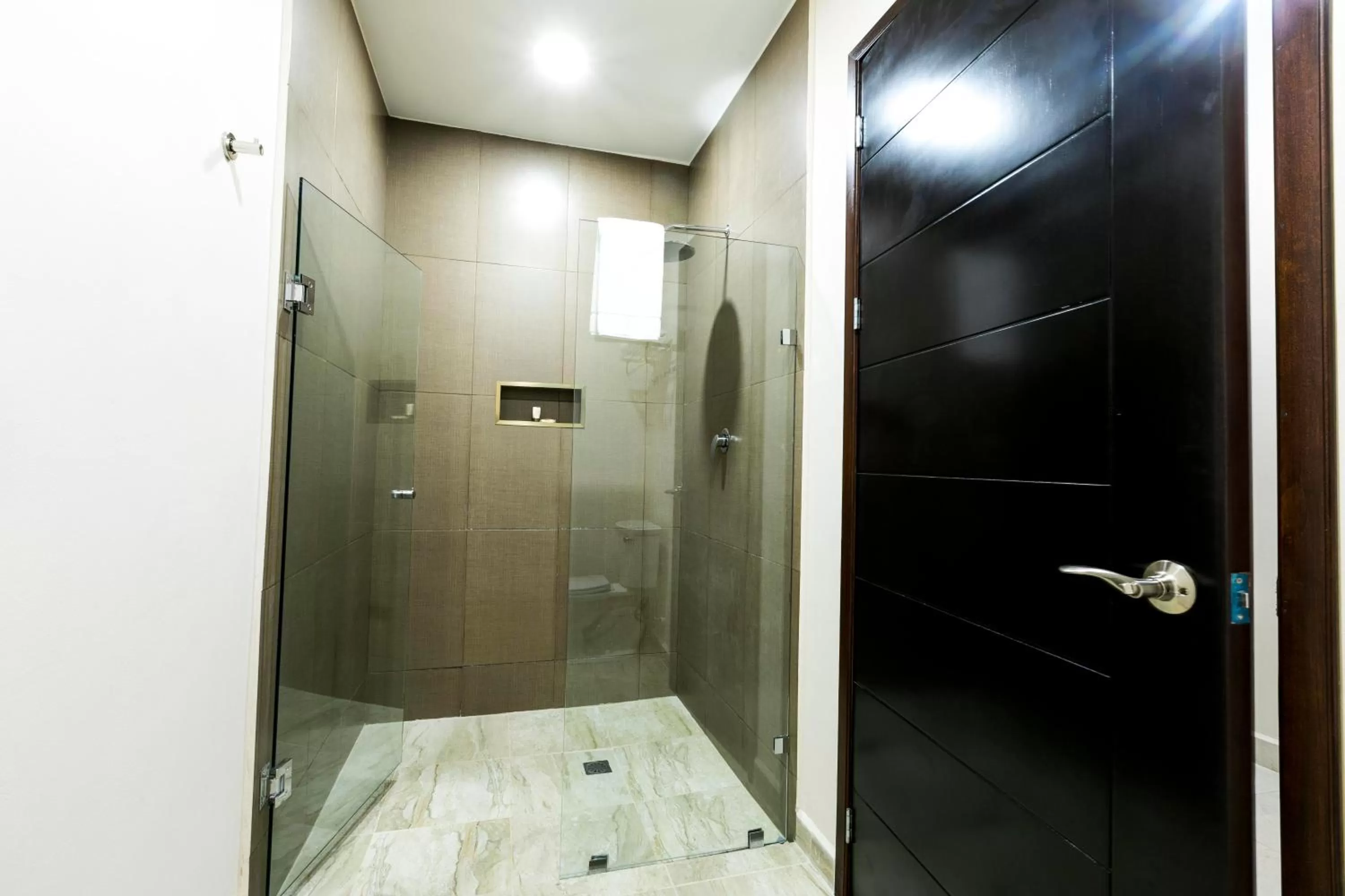 Shower in Hotel Los Frailes, Valladolid, Yucatán