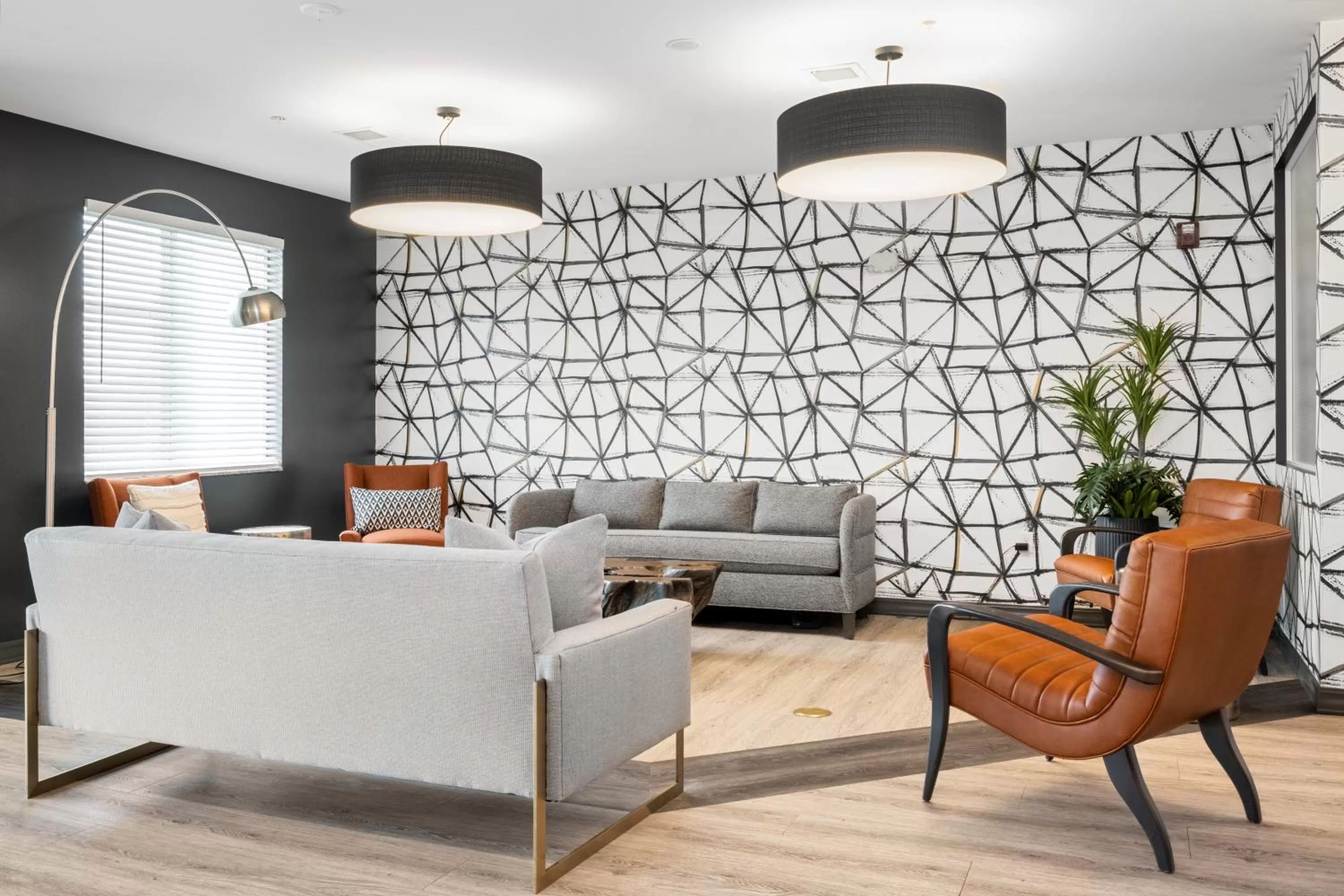 Communal lounge/ TV room in WaterWalk Extended Stay by Wyndham Minneapolis - Plymouth